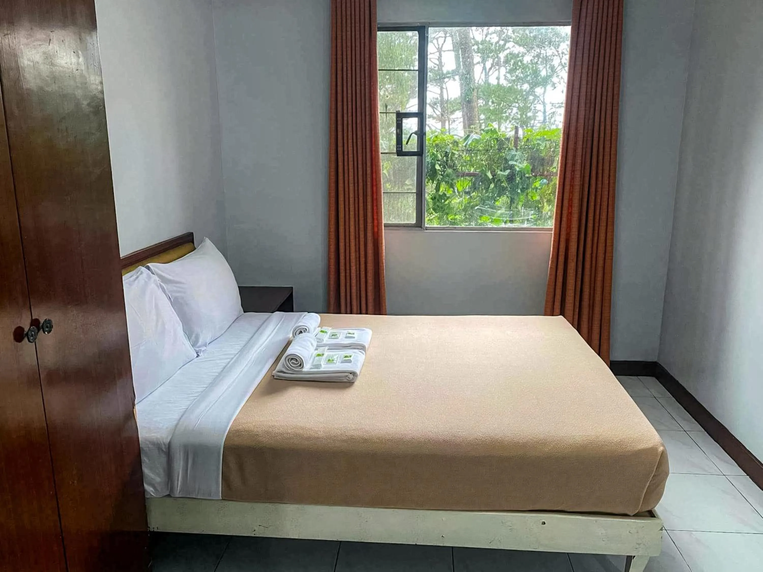 Bedroom, Bed in Albergo Hotel