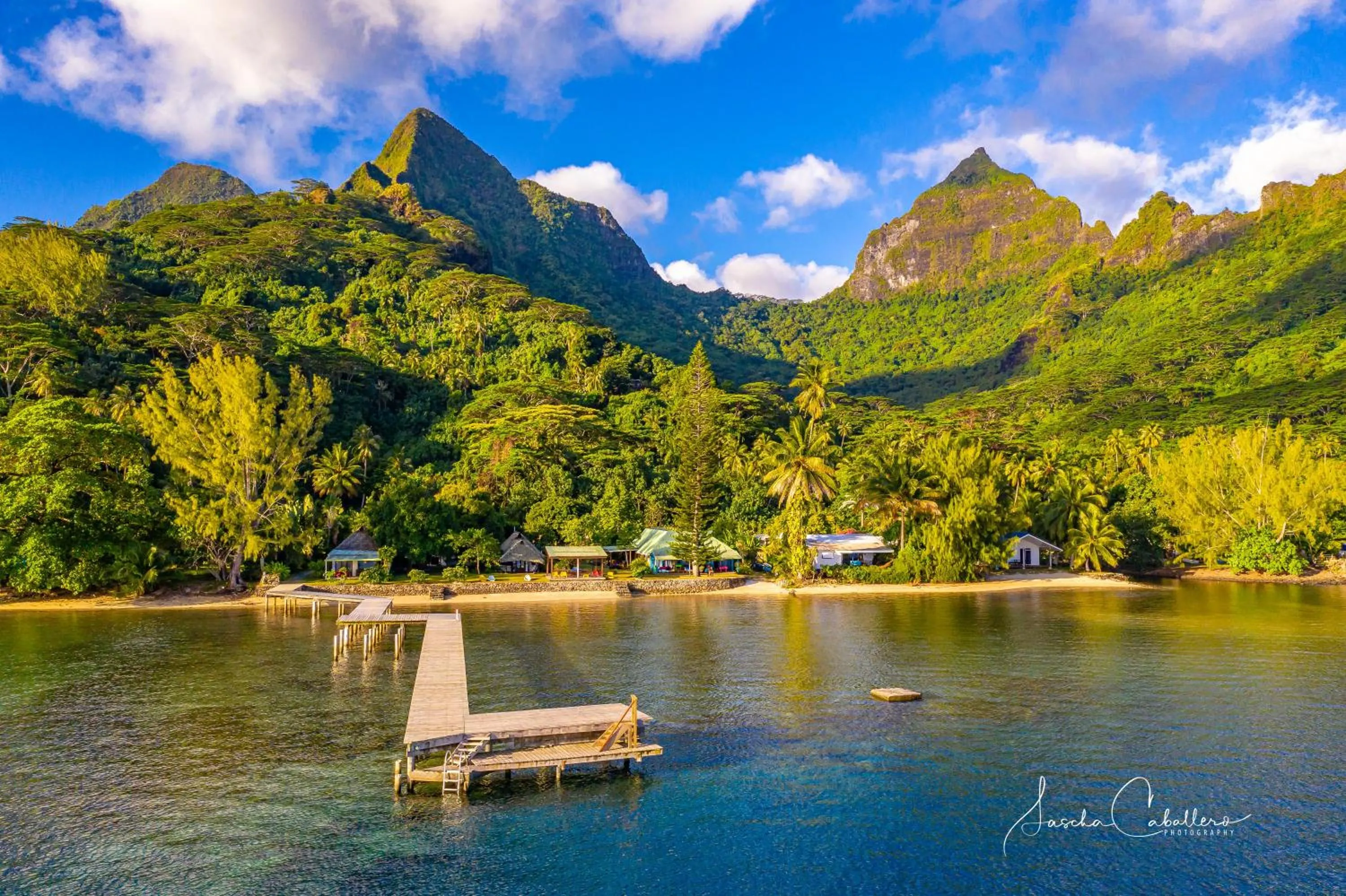 Natural landscape in Linareva Moorea Beach Resort