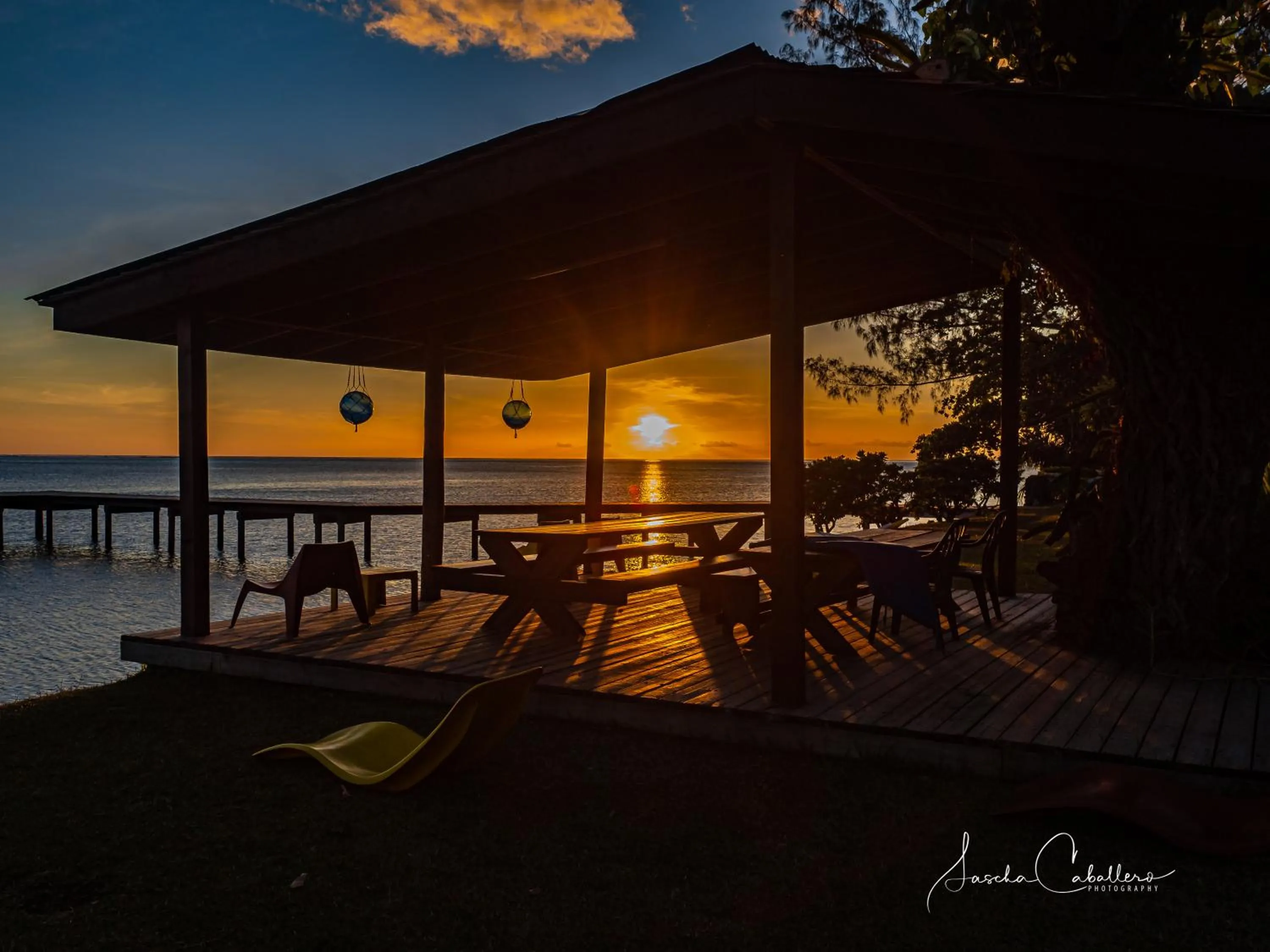 Patio in Linareva Moorea Beach Resort