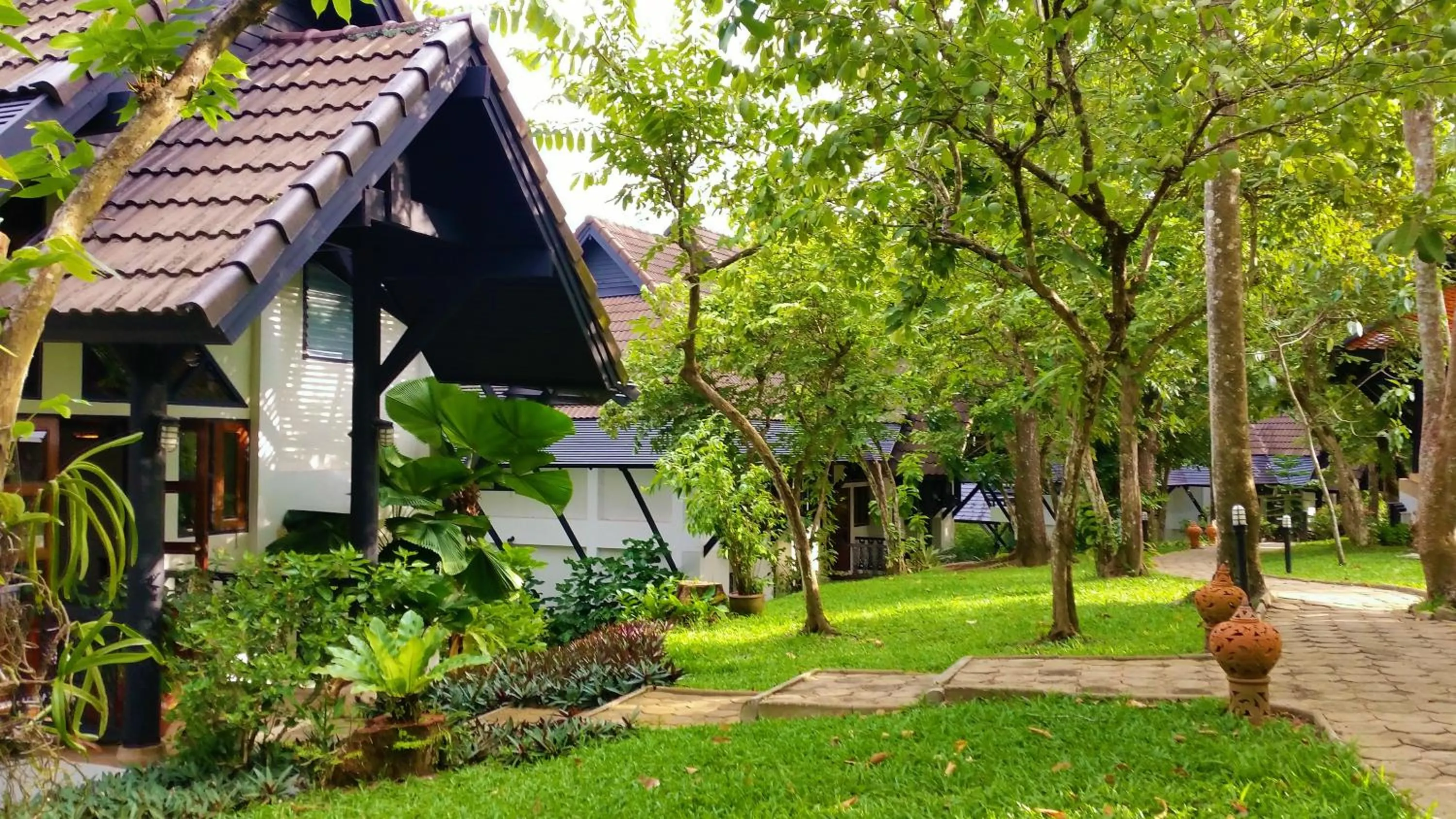 Facade/entrance in Kamala Beach Estate Resort - SHA Extra Plus