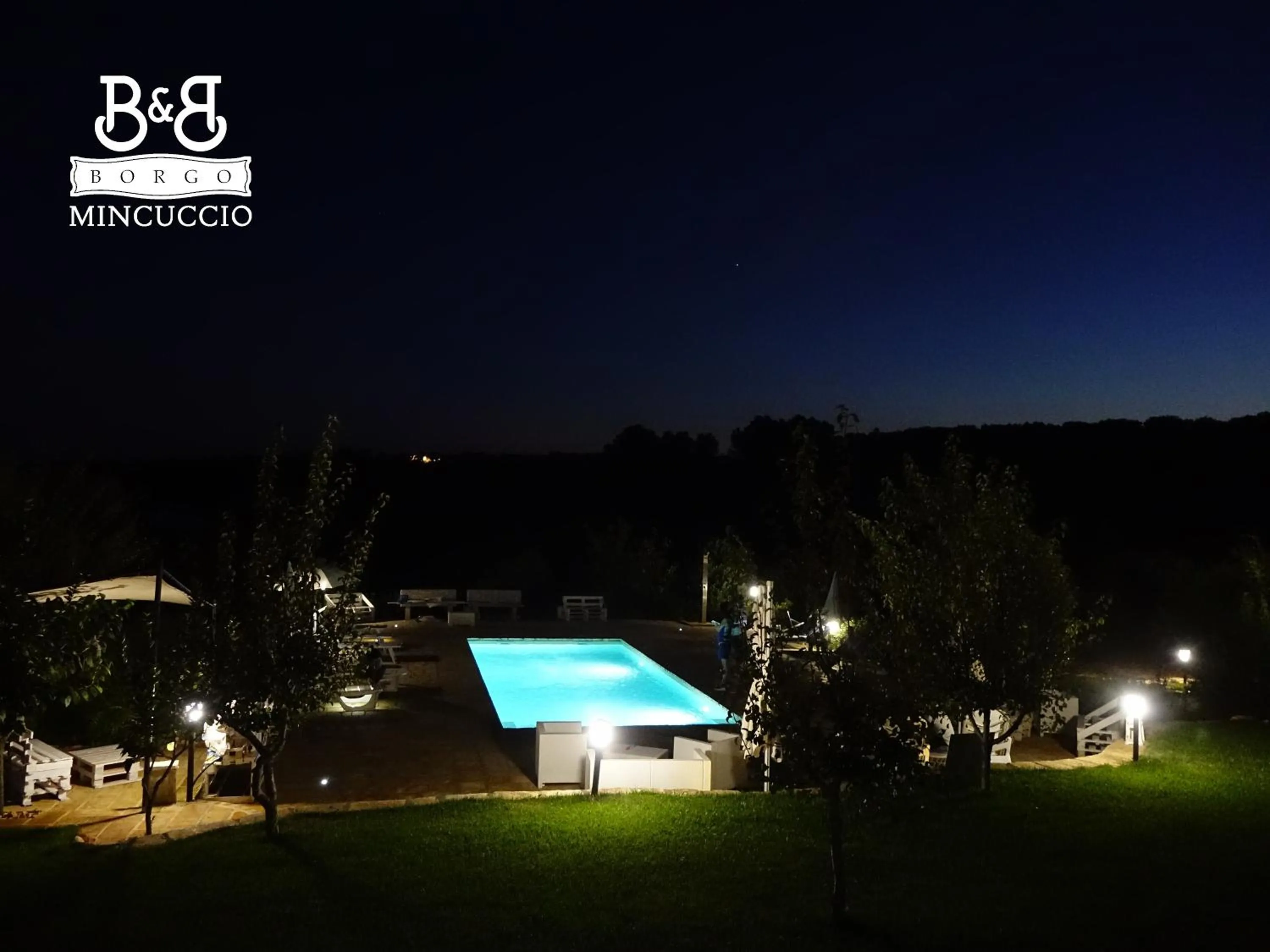 Swimming pool in Borgo Mincuccio