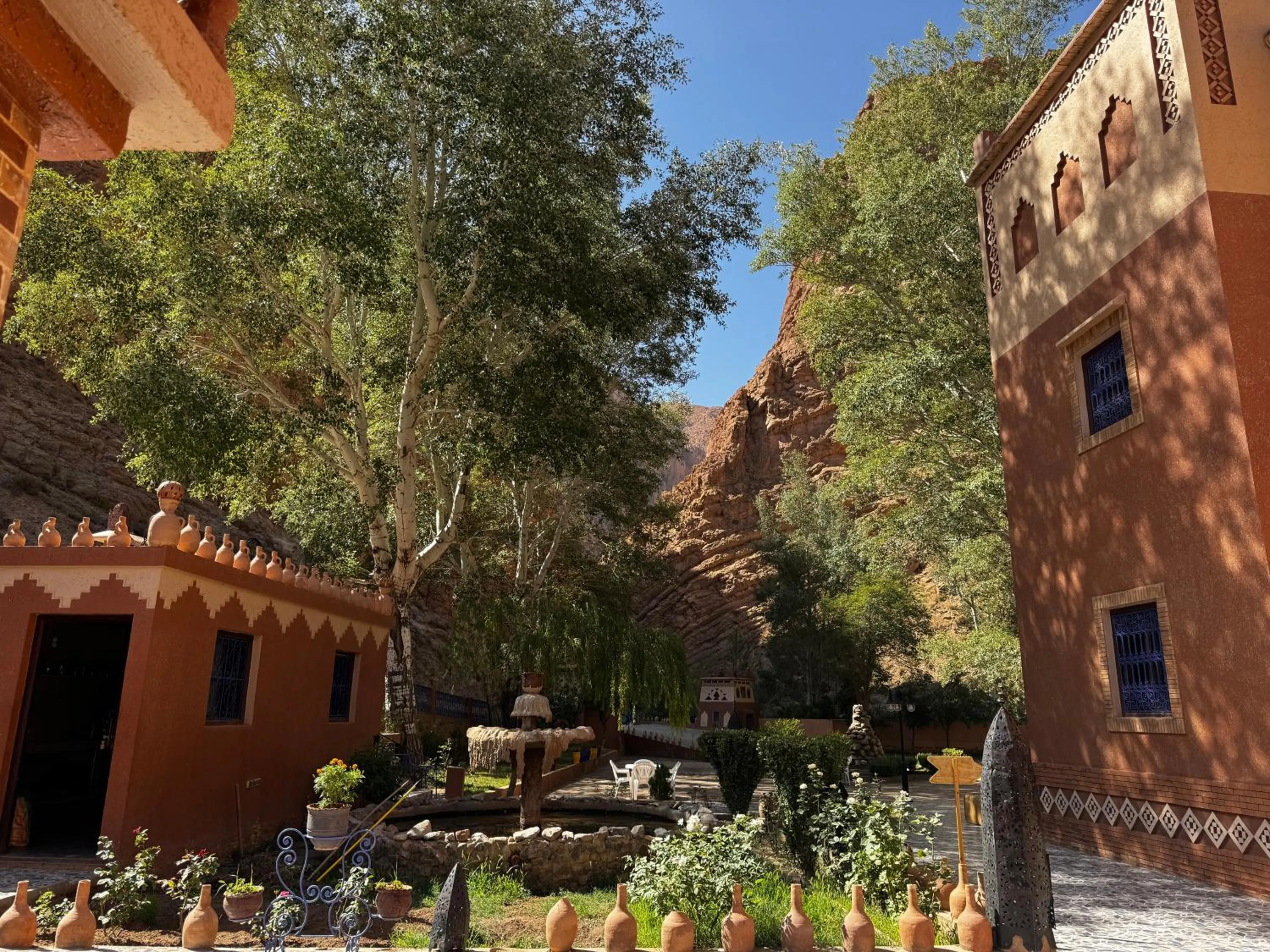 Garden view in Berbère de la Montagne HoteL