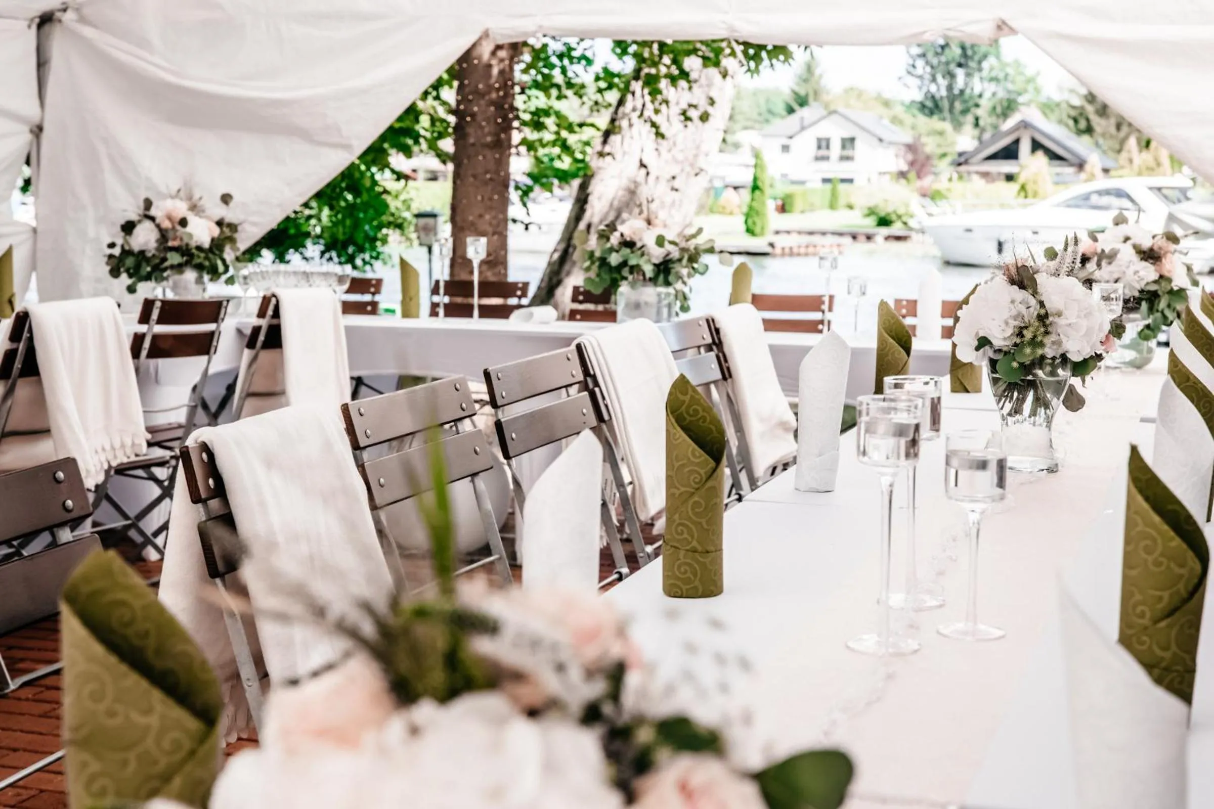 Restaurant/places to eat in Hotel am Fluss