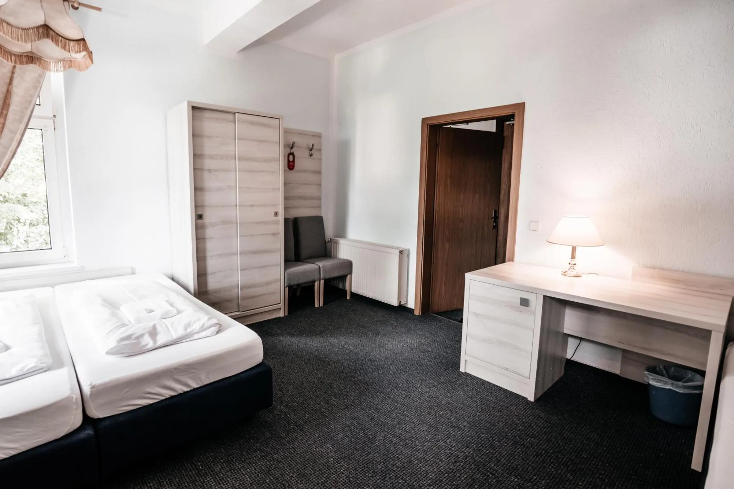 Photo of the whole room, Bed in Hotel am Fluss