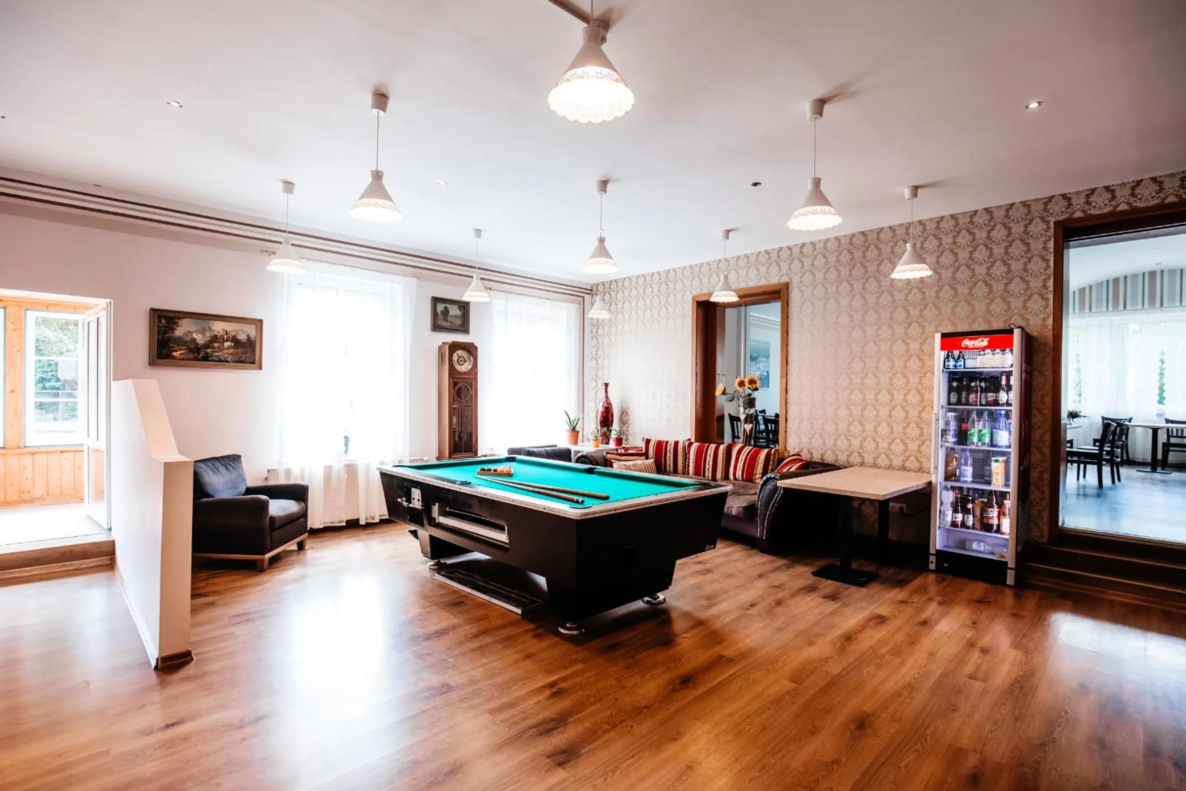 Game Room in Hotel am Fluss