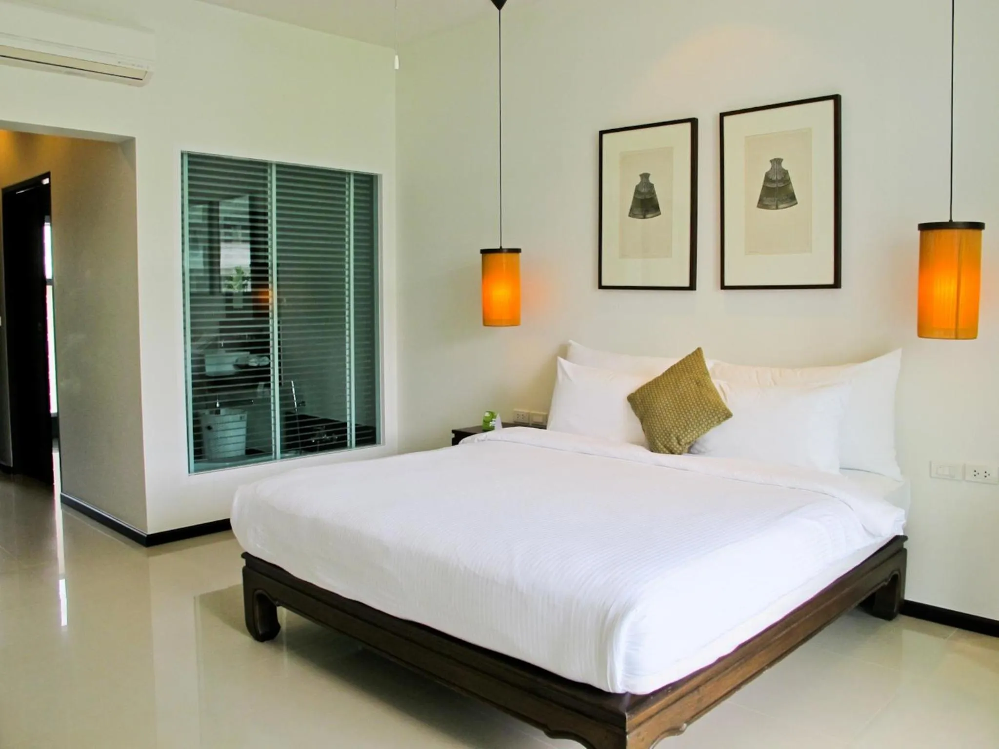 Bed in Two Villas HOLIDAY - Oxygen Style Bangtao Beach, Phuket
