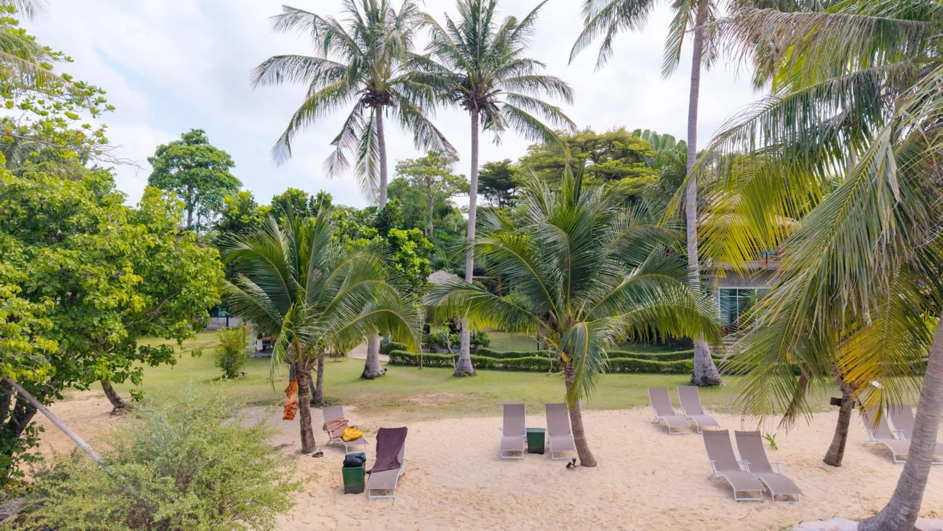 Natural landscape in Koh Mak White Sand Beach