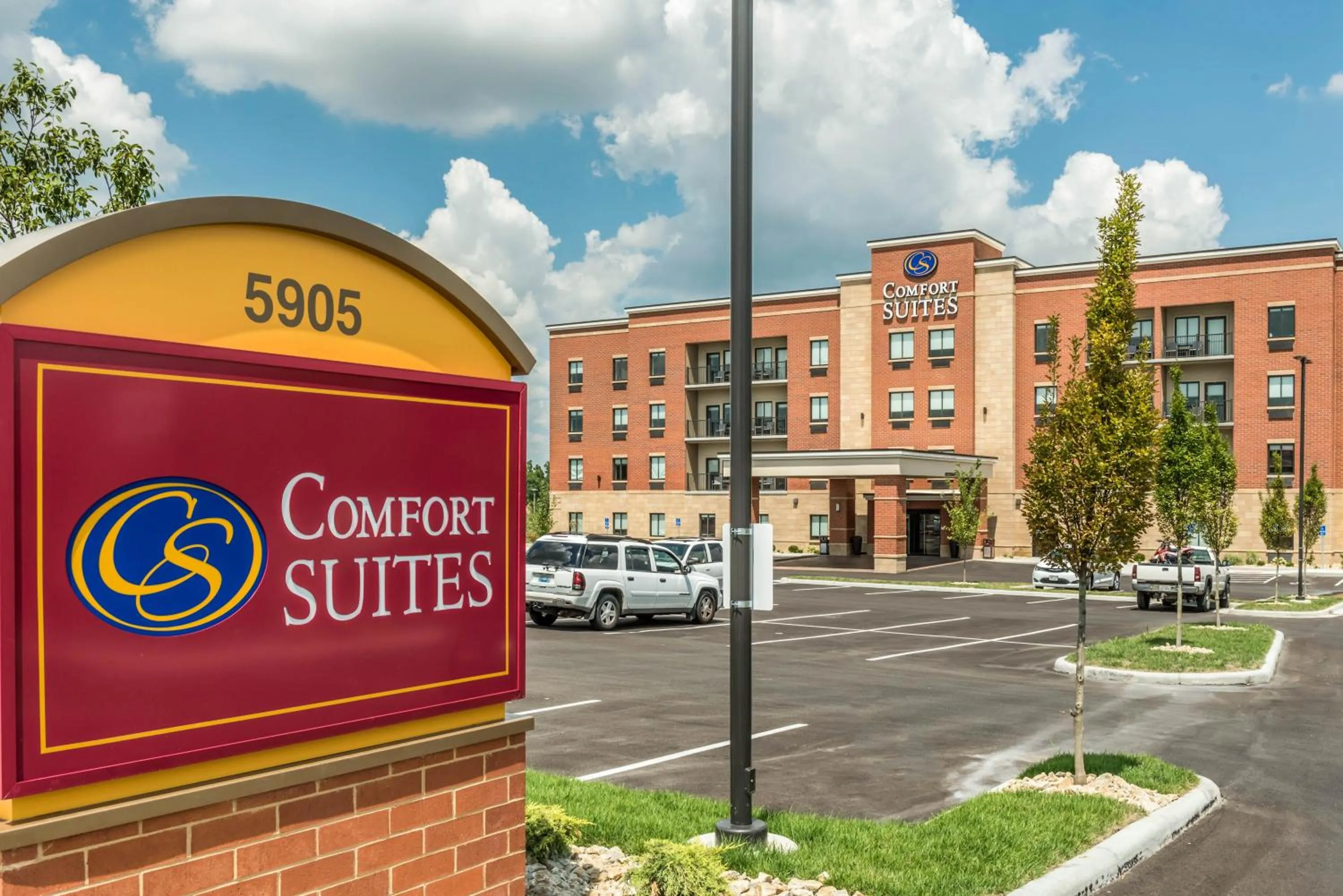 Facade/entrance in Comfort Suites Florence - Cincinnati South