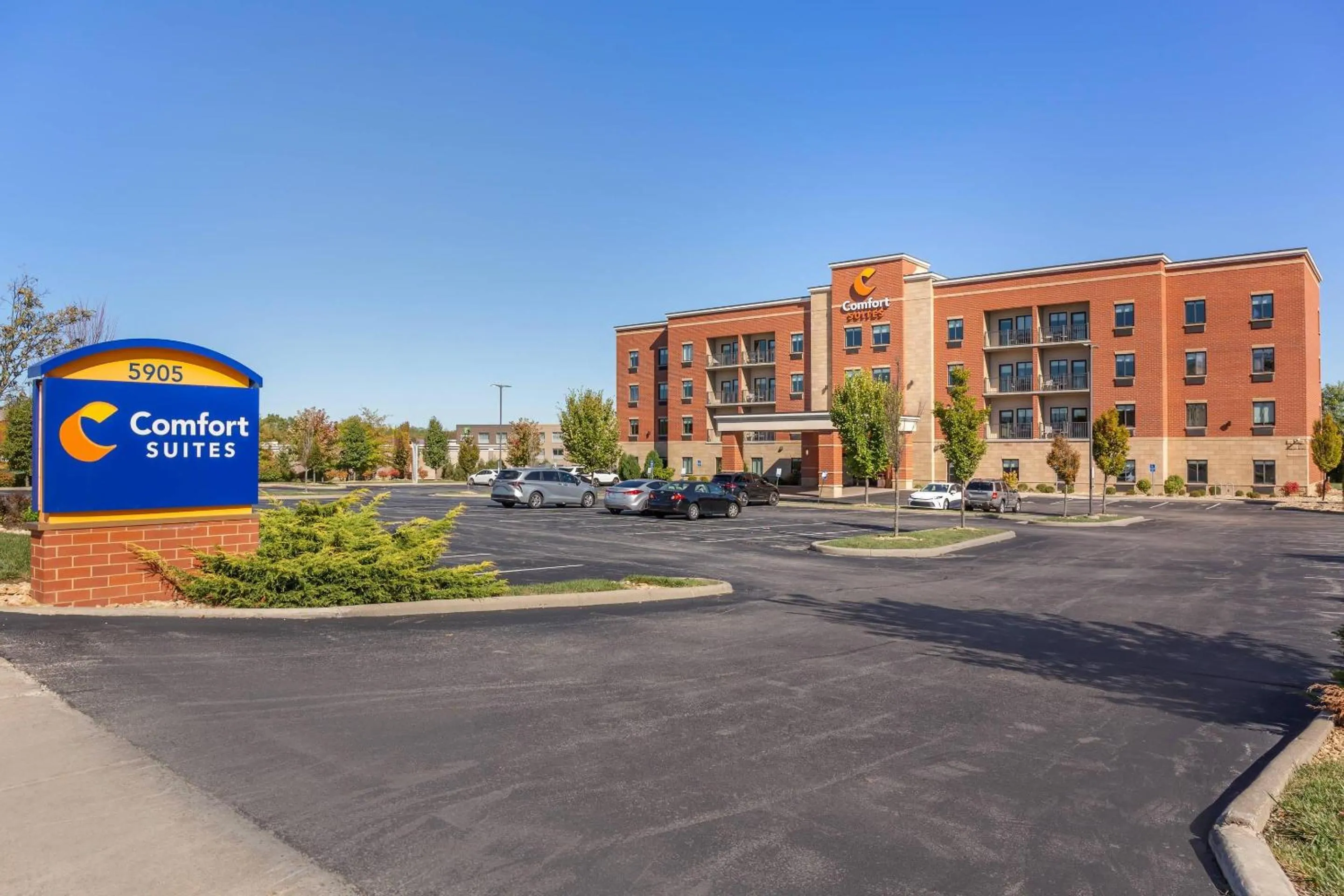 Property building in Comfort Suites Florence - Cincinnati South