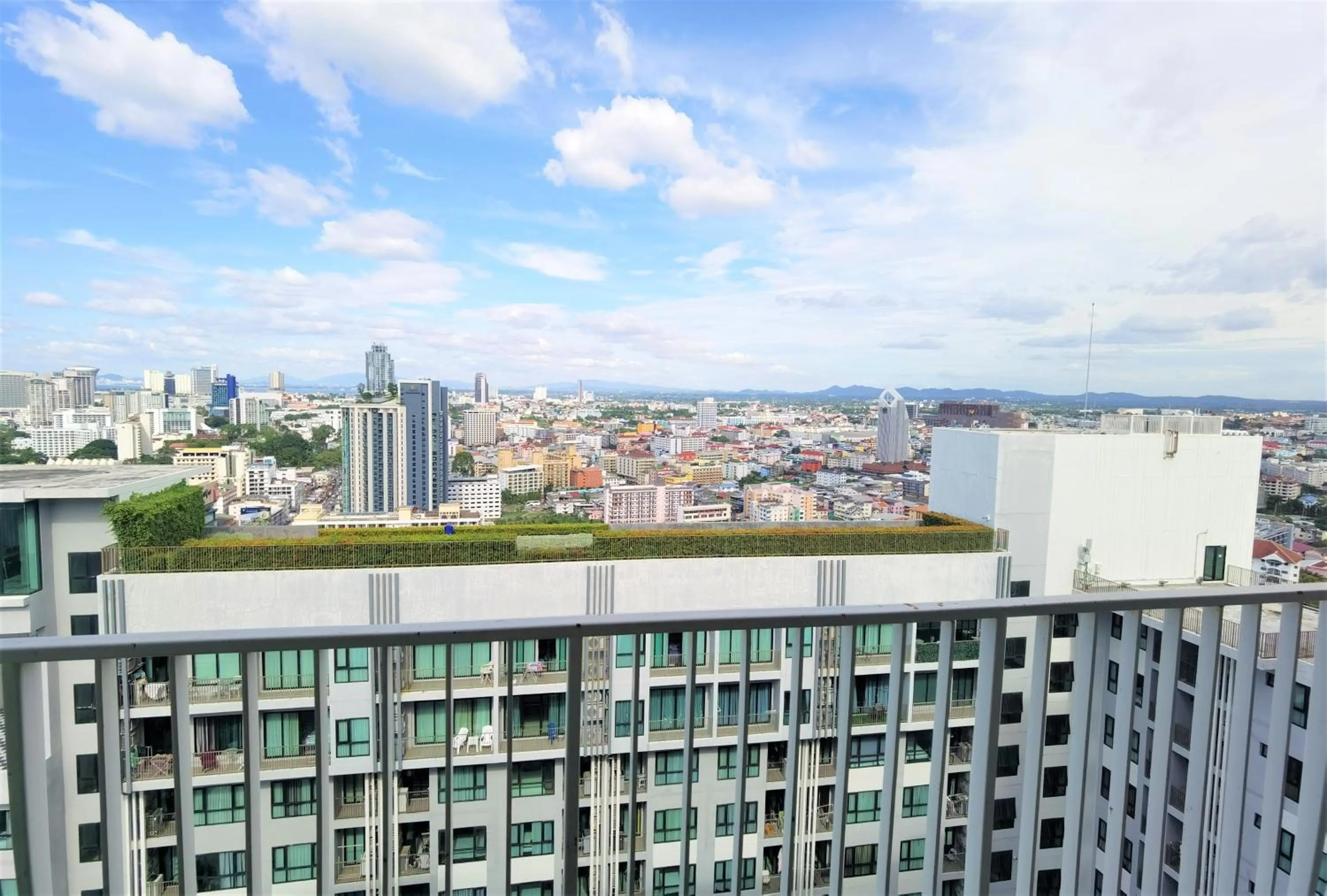 Balcony/Terrace in LLX Apartments at The Base condo