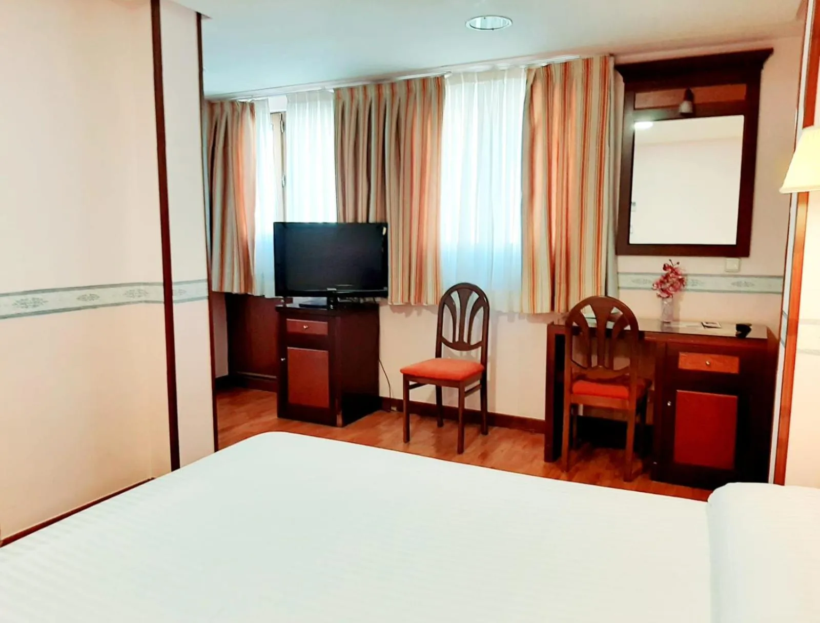 Bed in Hosteria Sara by gaiarooms