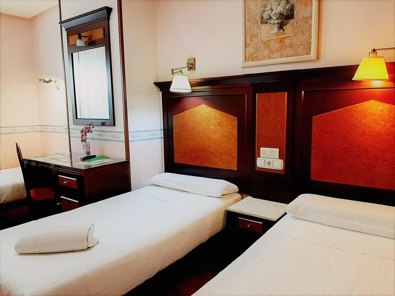 Bed in Hosteria Sara by gaiarooms