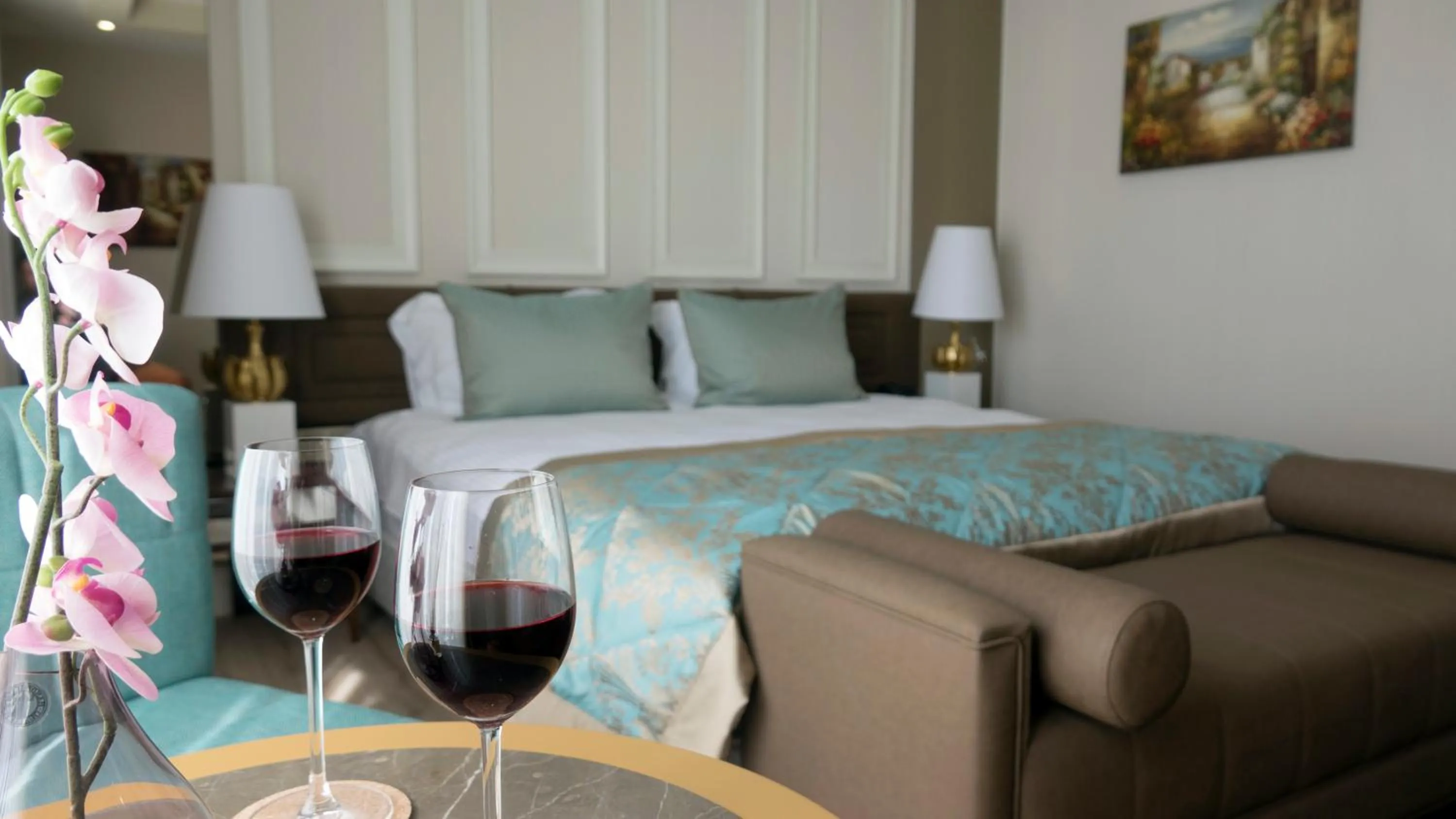 Bed in The Escape Hotel