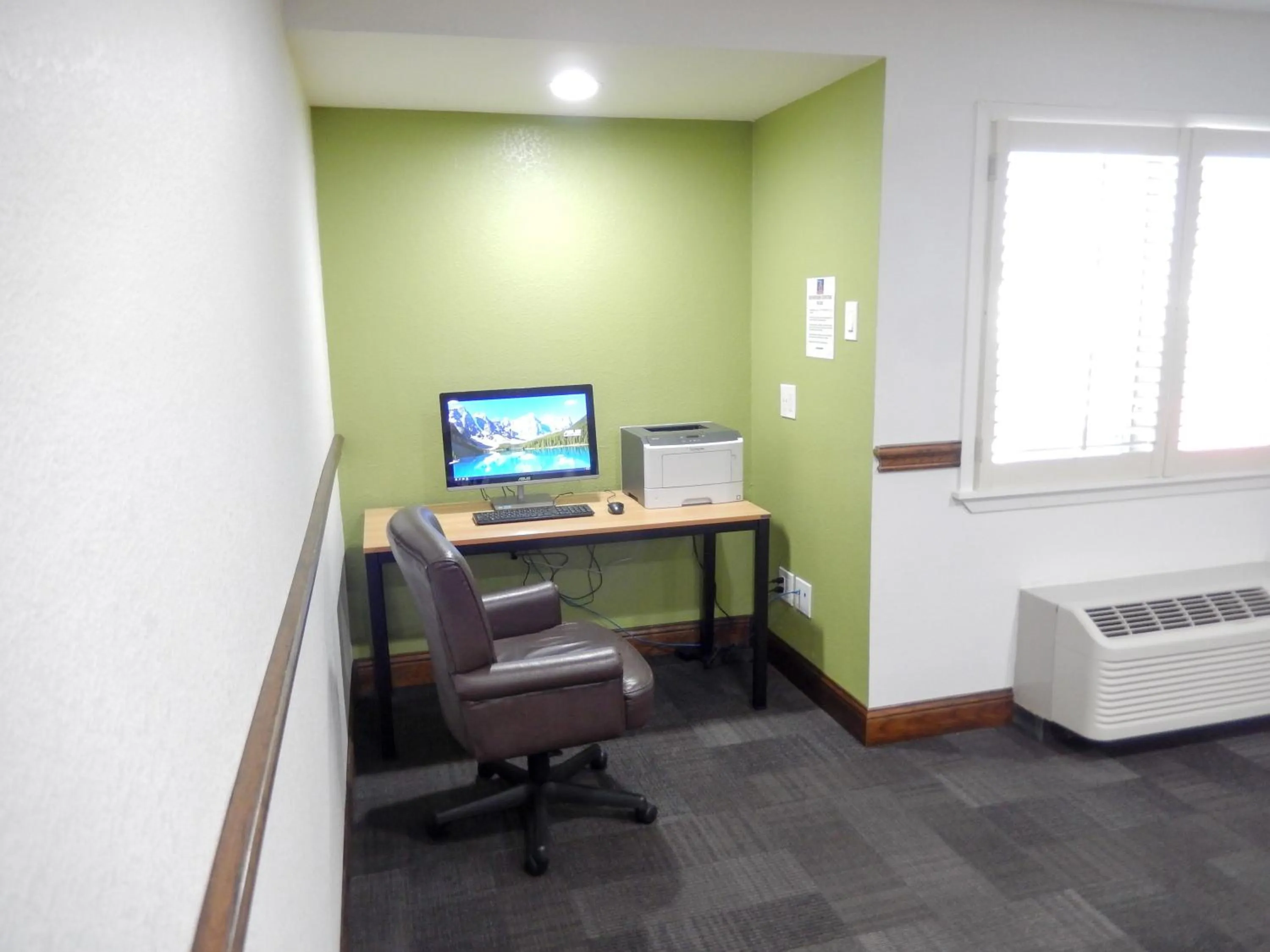 Business facilities in Studio 6-Plano, TX