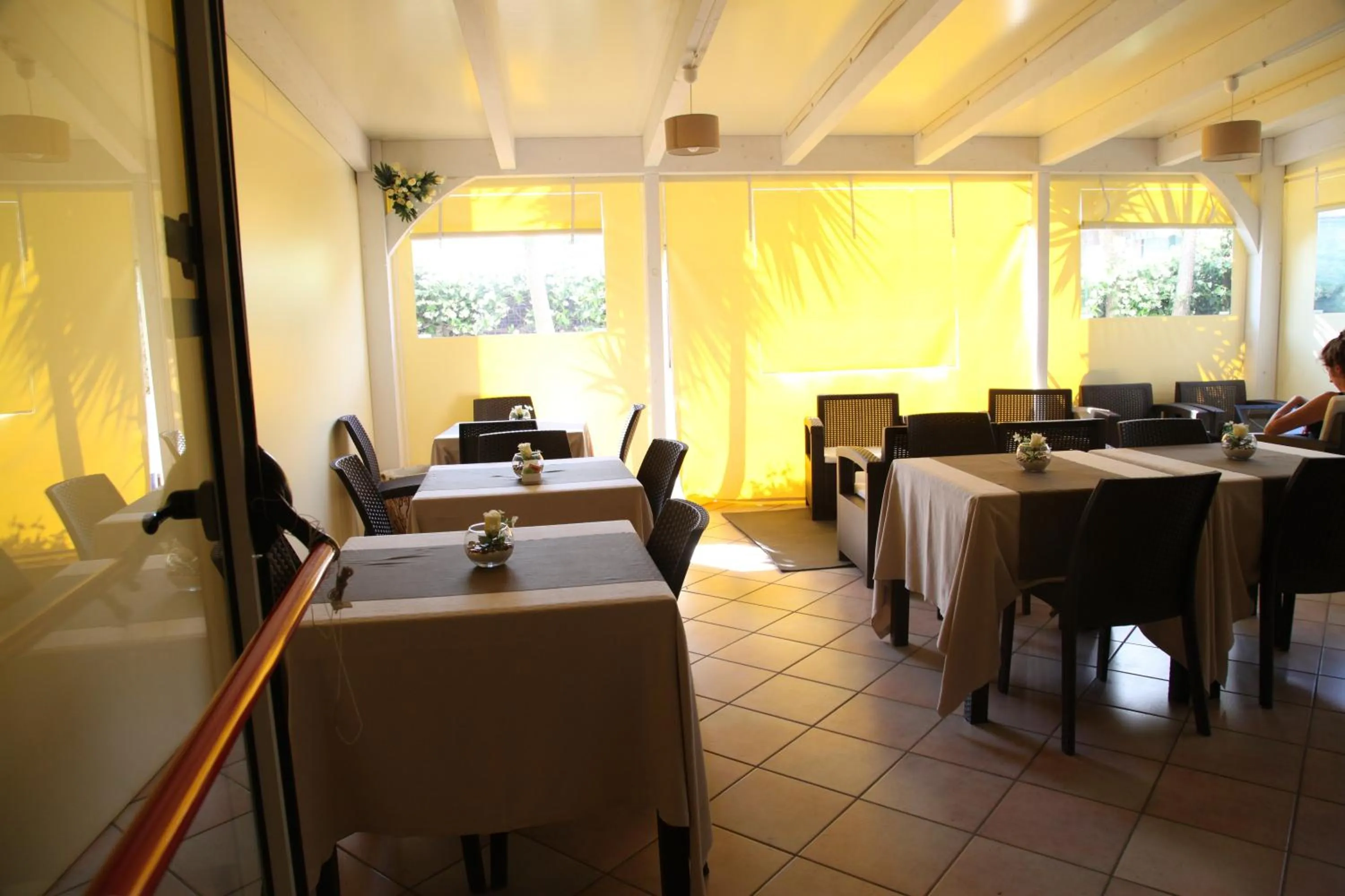 Hotel Sogni D'Oro Airport