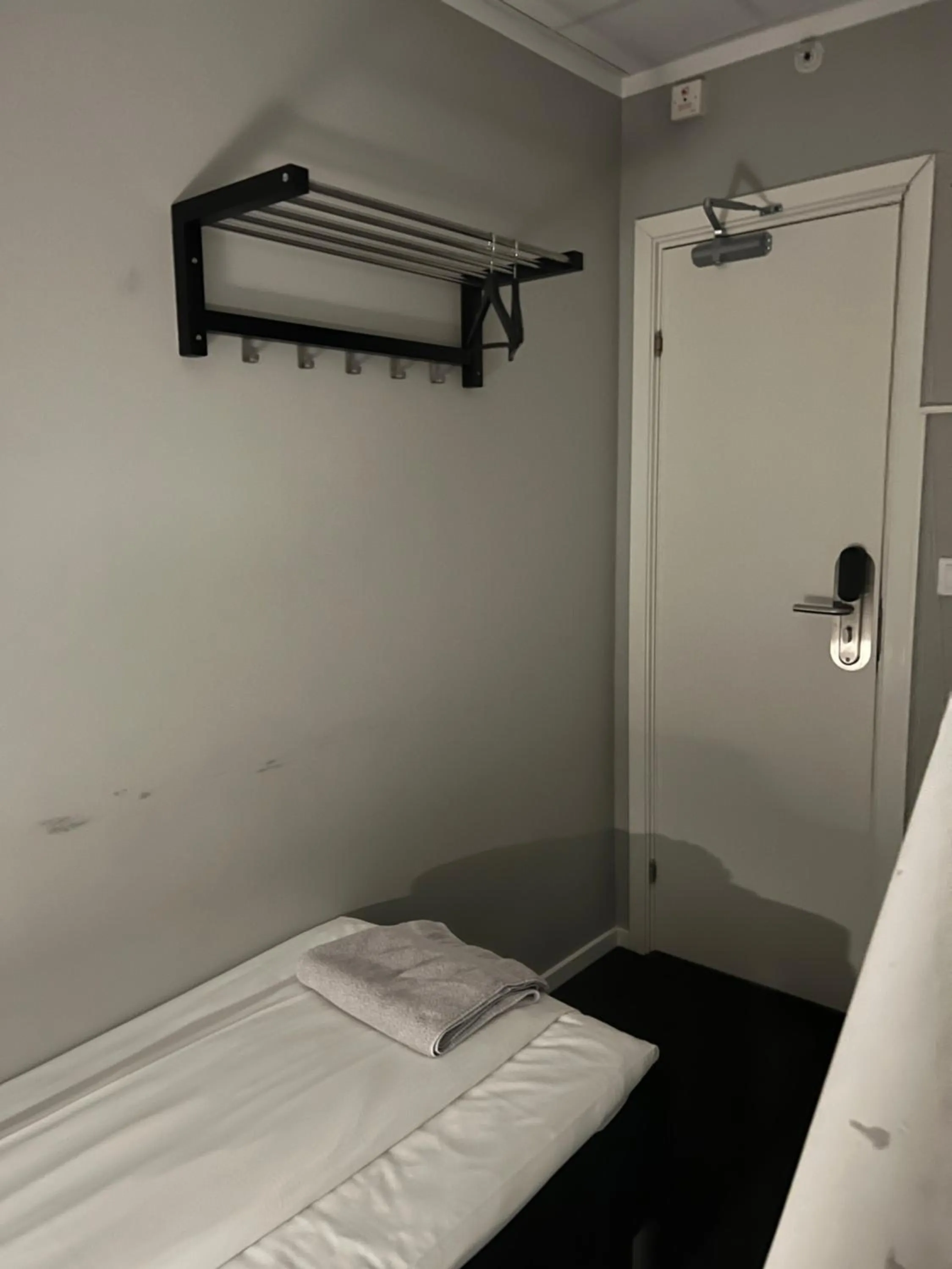 Bed in Grad Hotel and Hostel