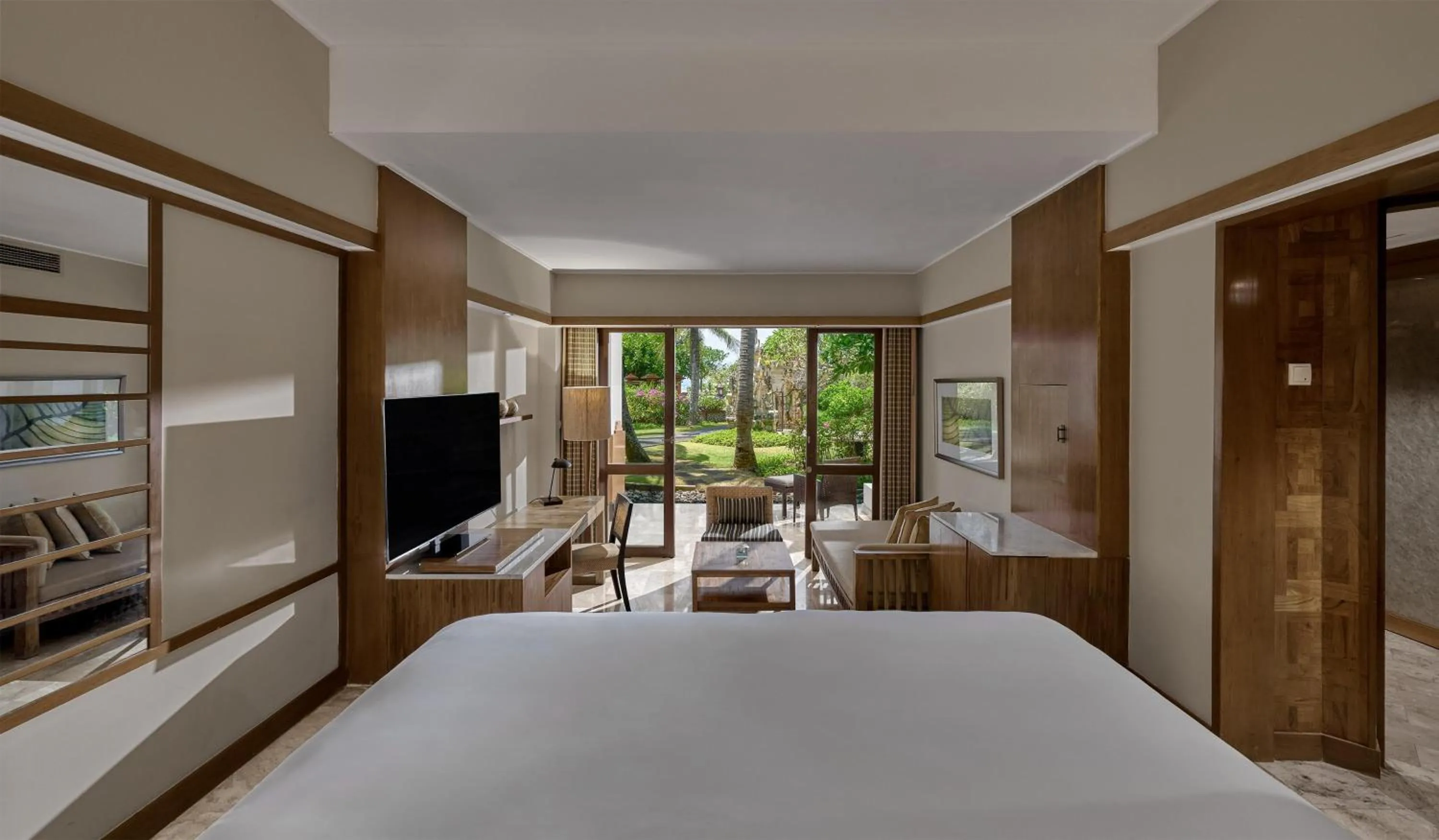 Bedroom, Bed in Grand Hyatt Bali