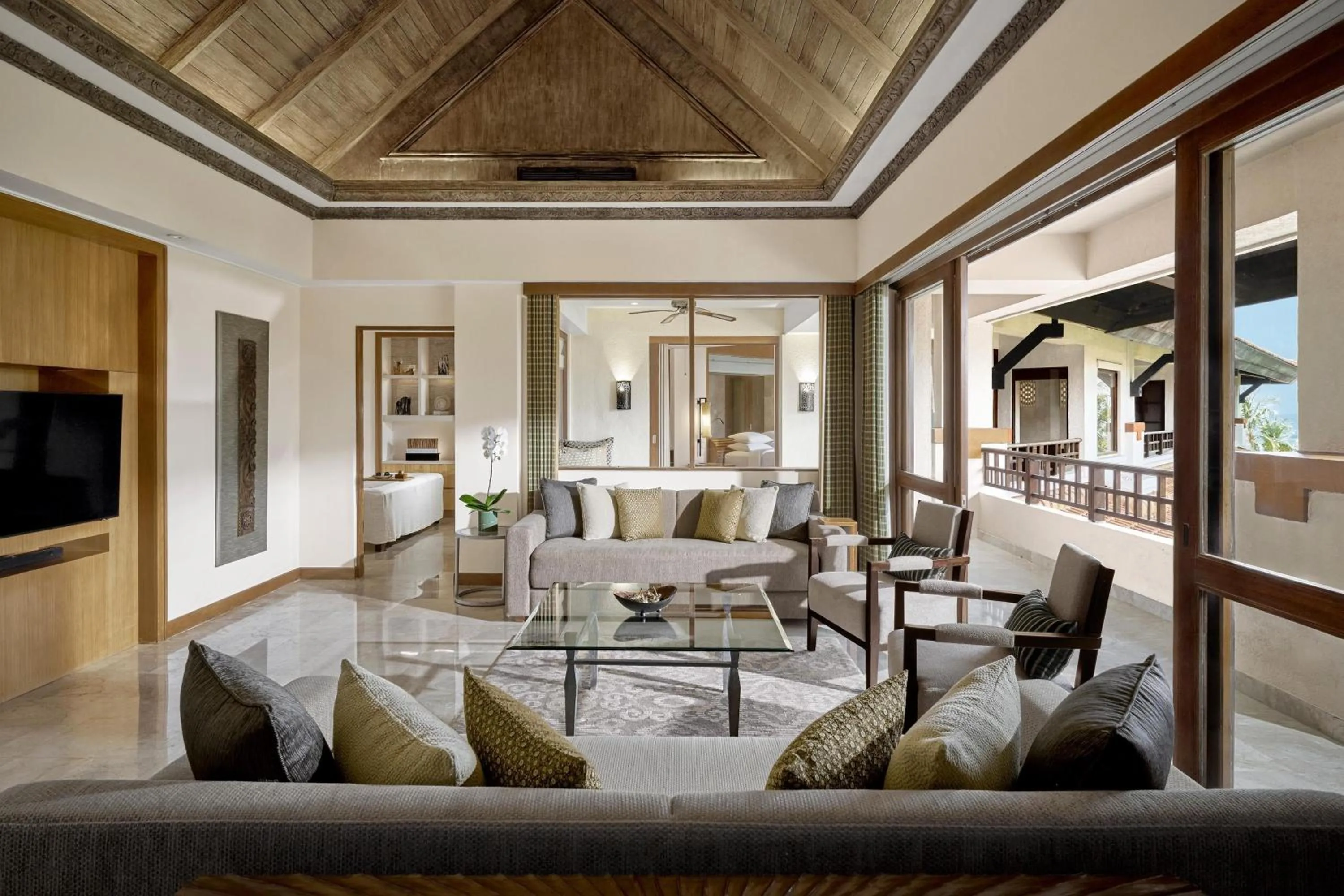 Photo of the whole room in Grand Hyatt Bali