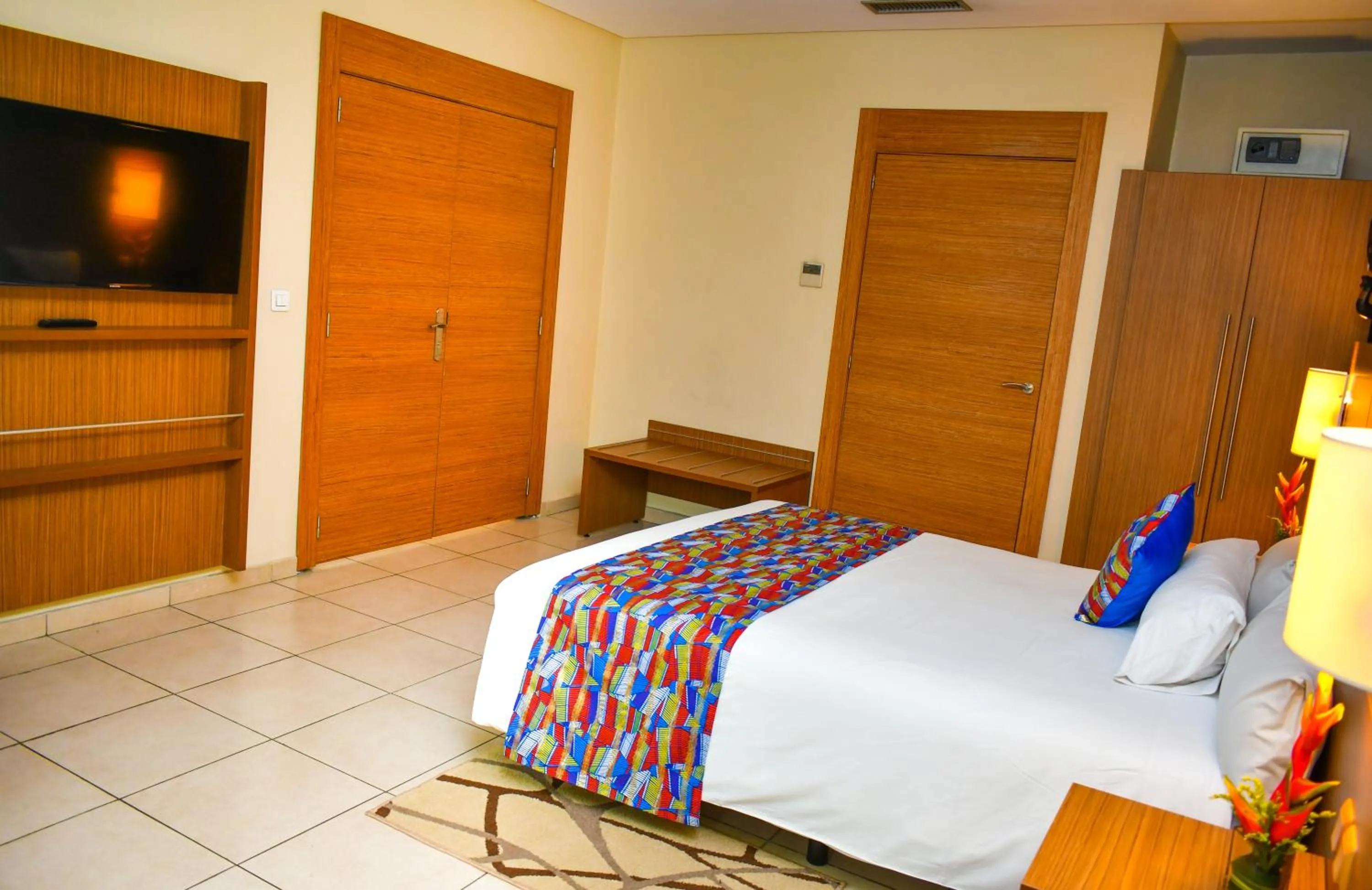 Bedroom, Bed in Palm Club Hotel