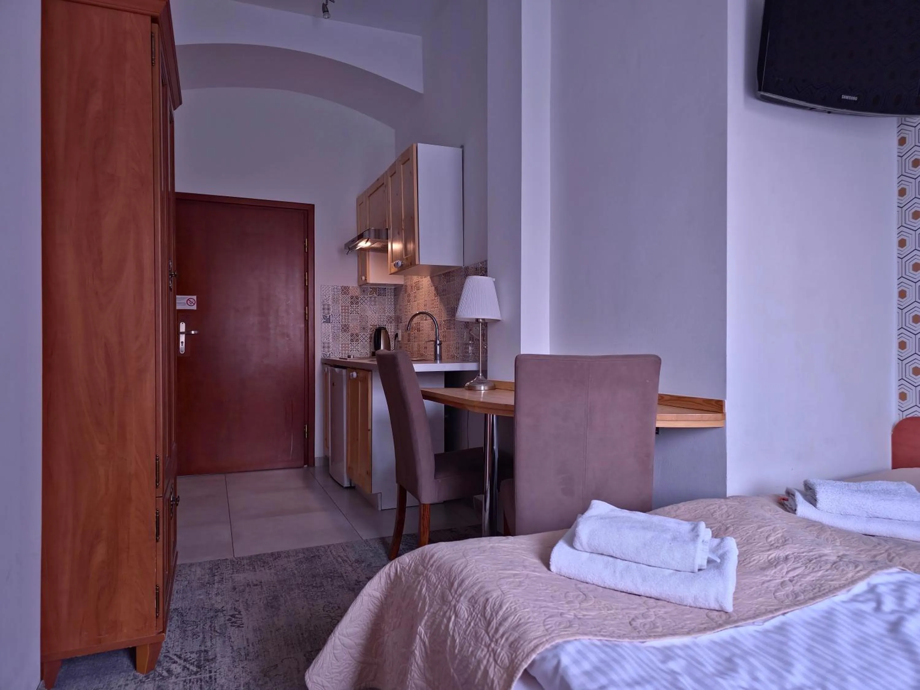 Photo of the whole room, Bed in Apartamenty Velvet