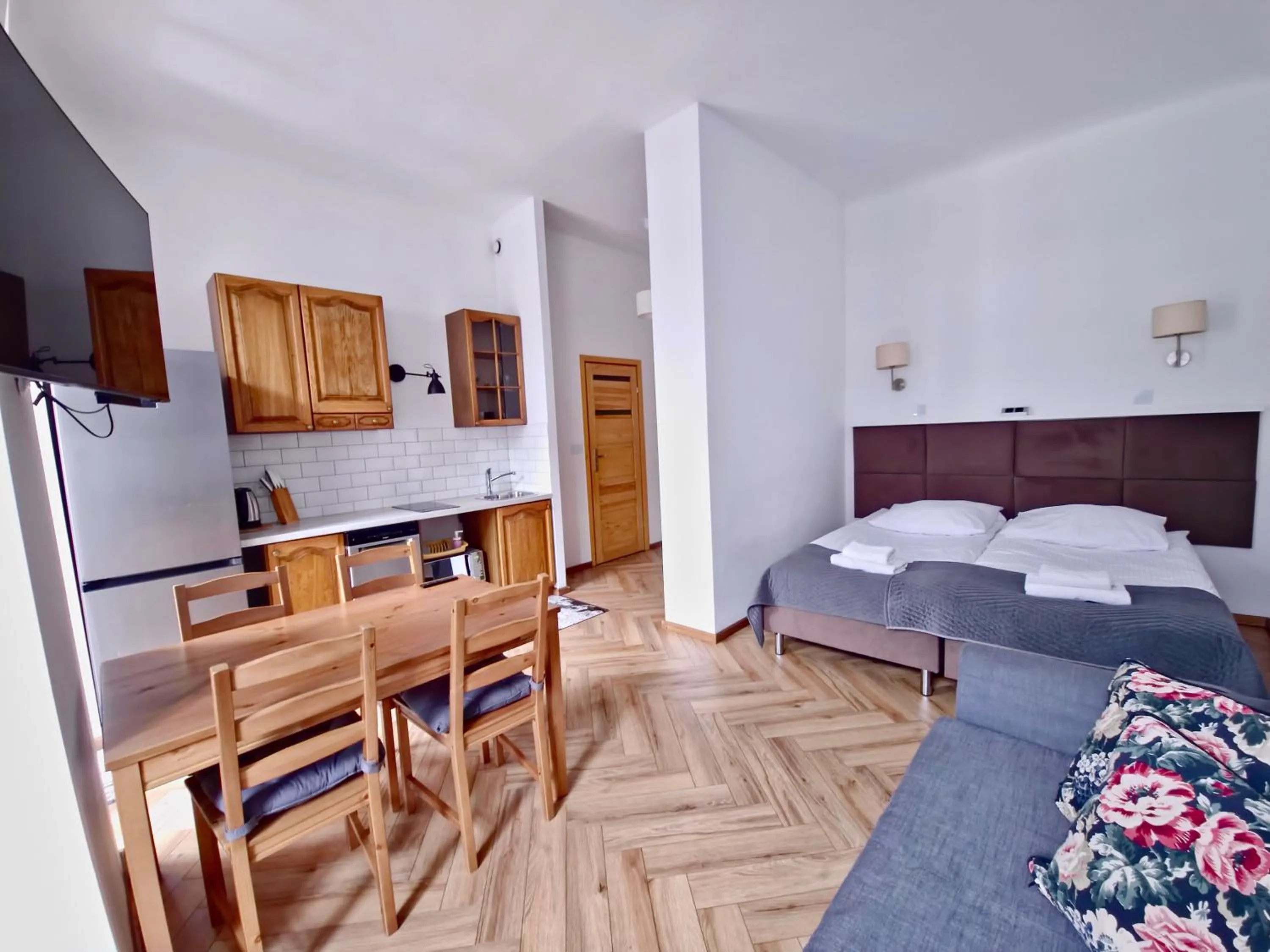 Photo of the whole room, Bed in Apartamenty Velvet