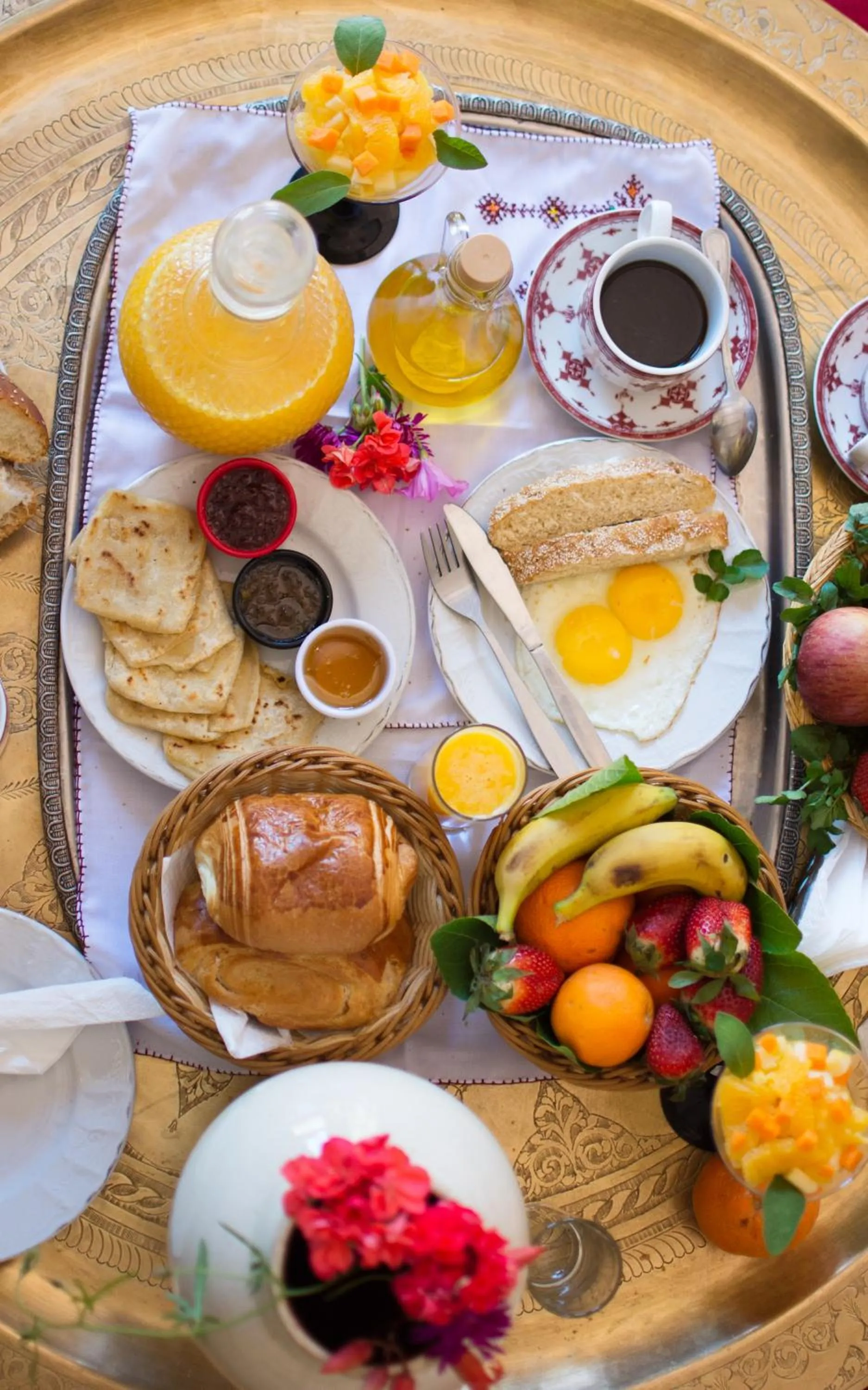 Food and drinks in Ksar Shama - Atlas Mountain Escape