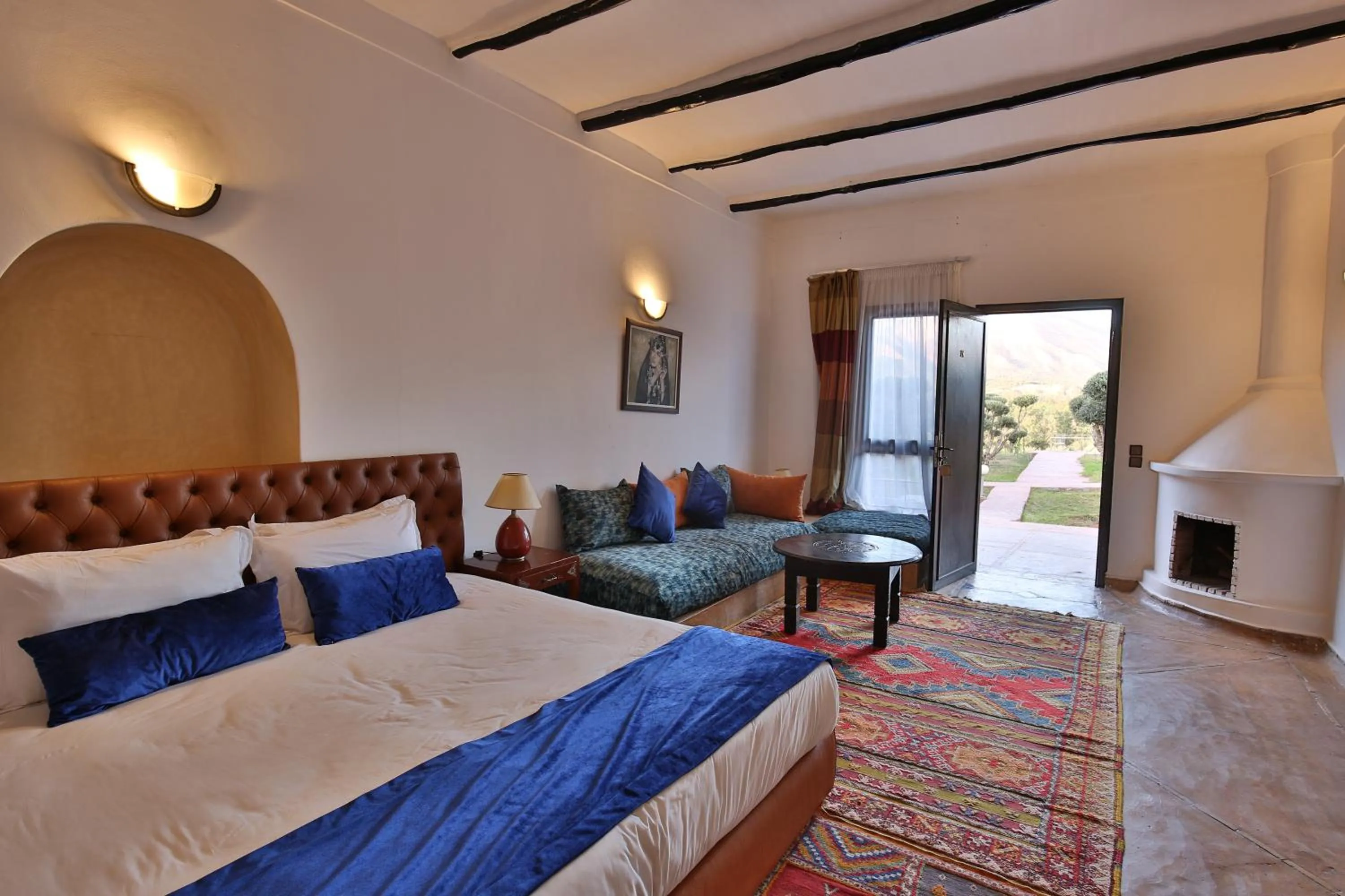 Bed in Ksar Shama - Atlas Mountain Escape