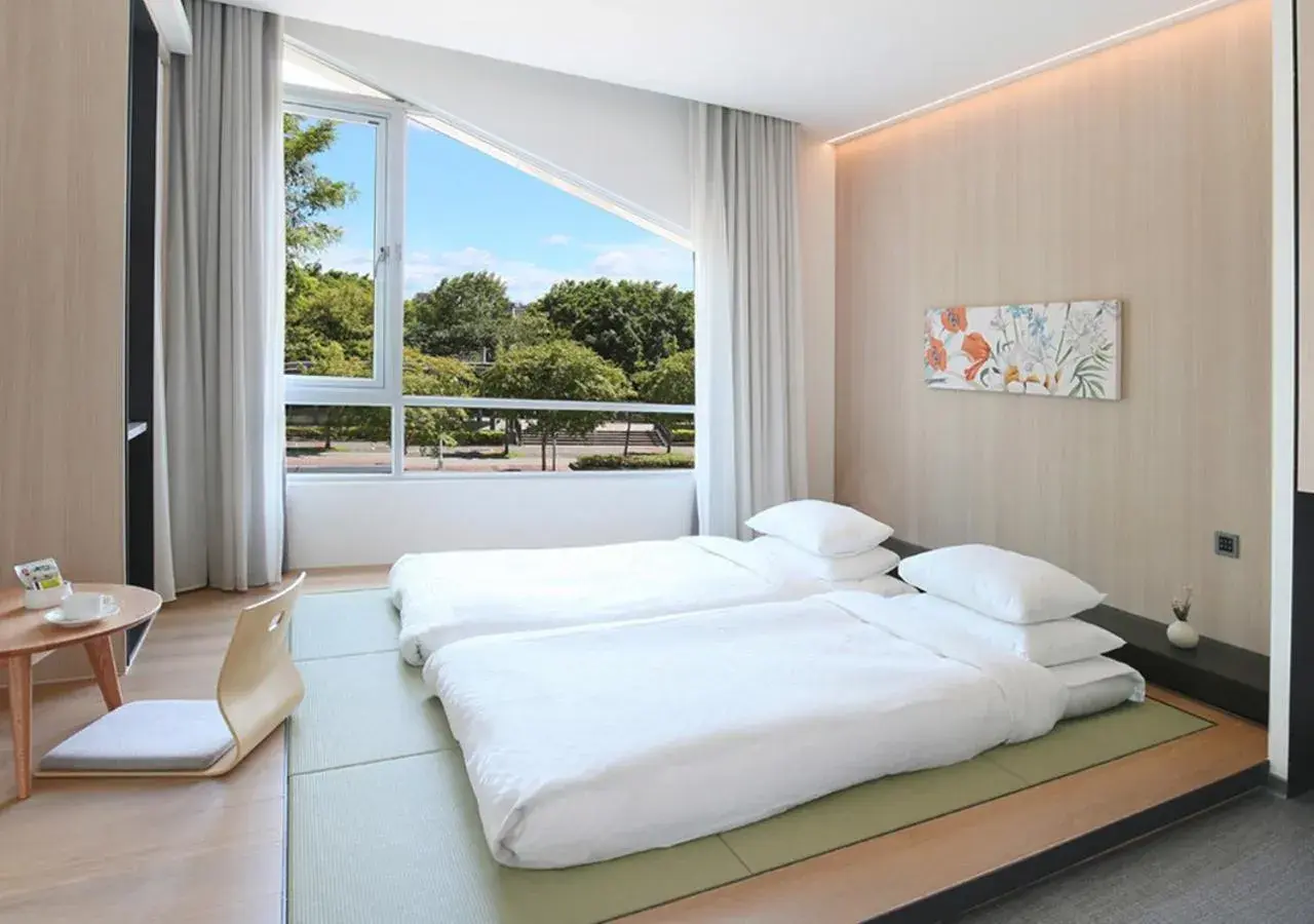Japanese room with city view in Dandy Hotel-Daan Park Branch Japanese room with city view in Dandy Hotel-Daan Park Branch