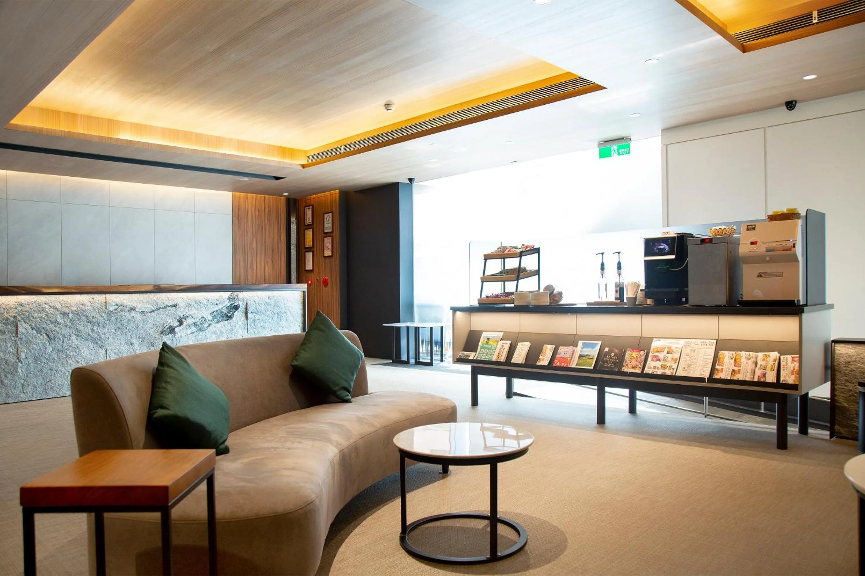 Coffee/tea facilities in Dandy Hotel-Daan Park Branch