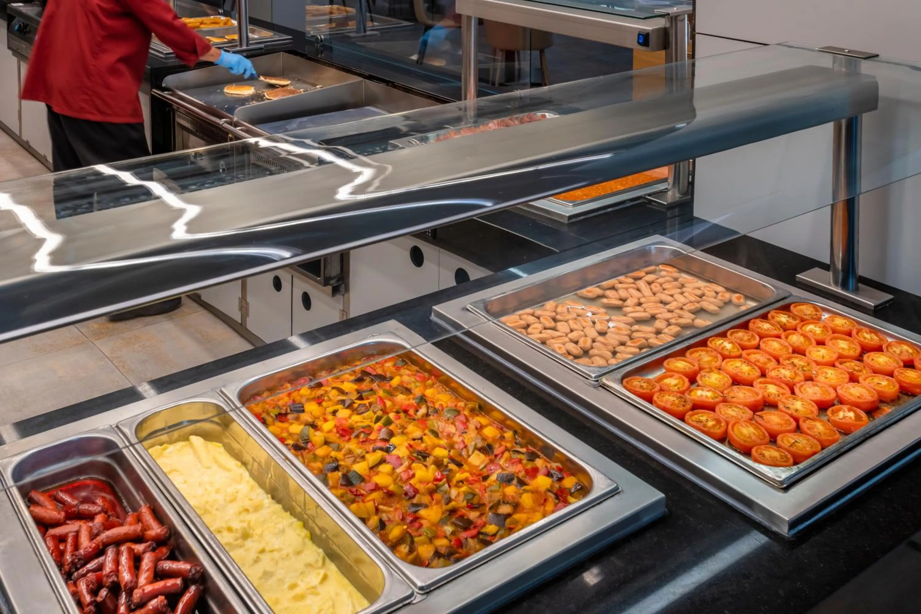 Restaurant/places to eat in 4R Gran Europe