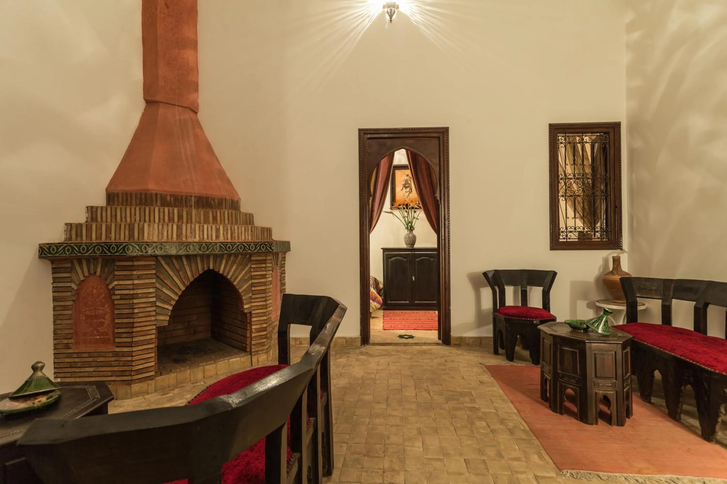 TV and multimedia in Riad Nasreen