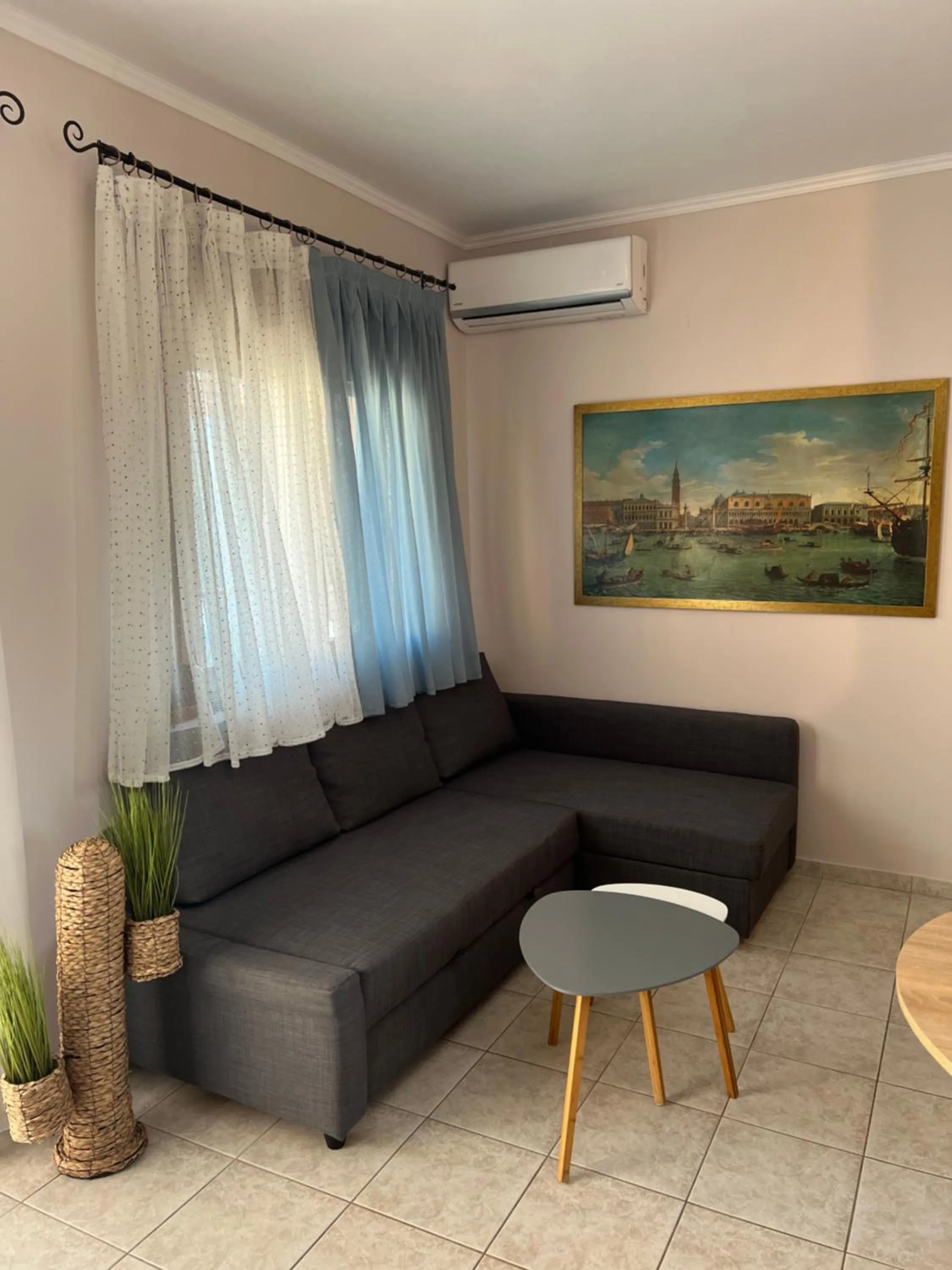 Joanna Apartment