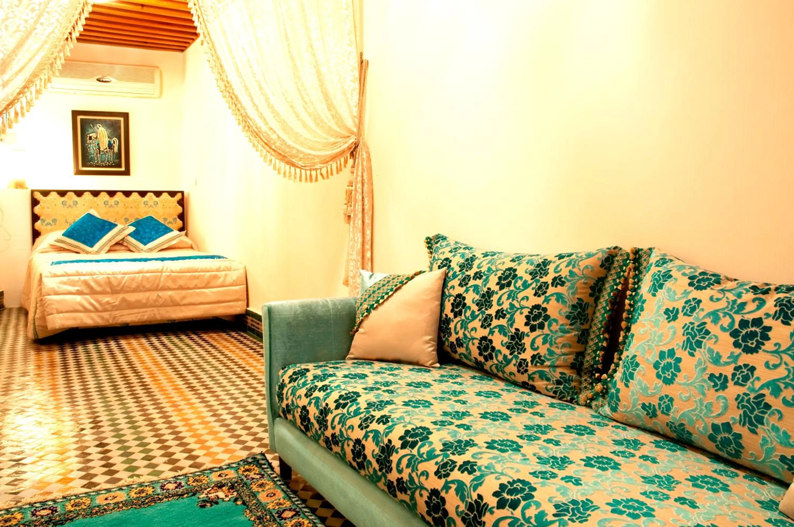 Bedroom, Bed in Riad-Boutique Borj Dhab Fez