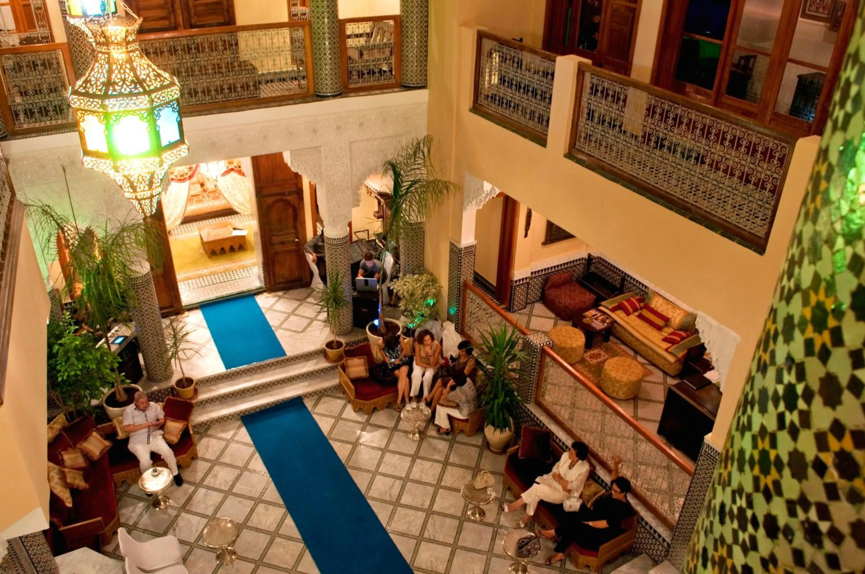 Evening entertainment in Riad-Boutique Borj Dhab Fez