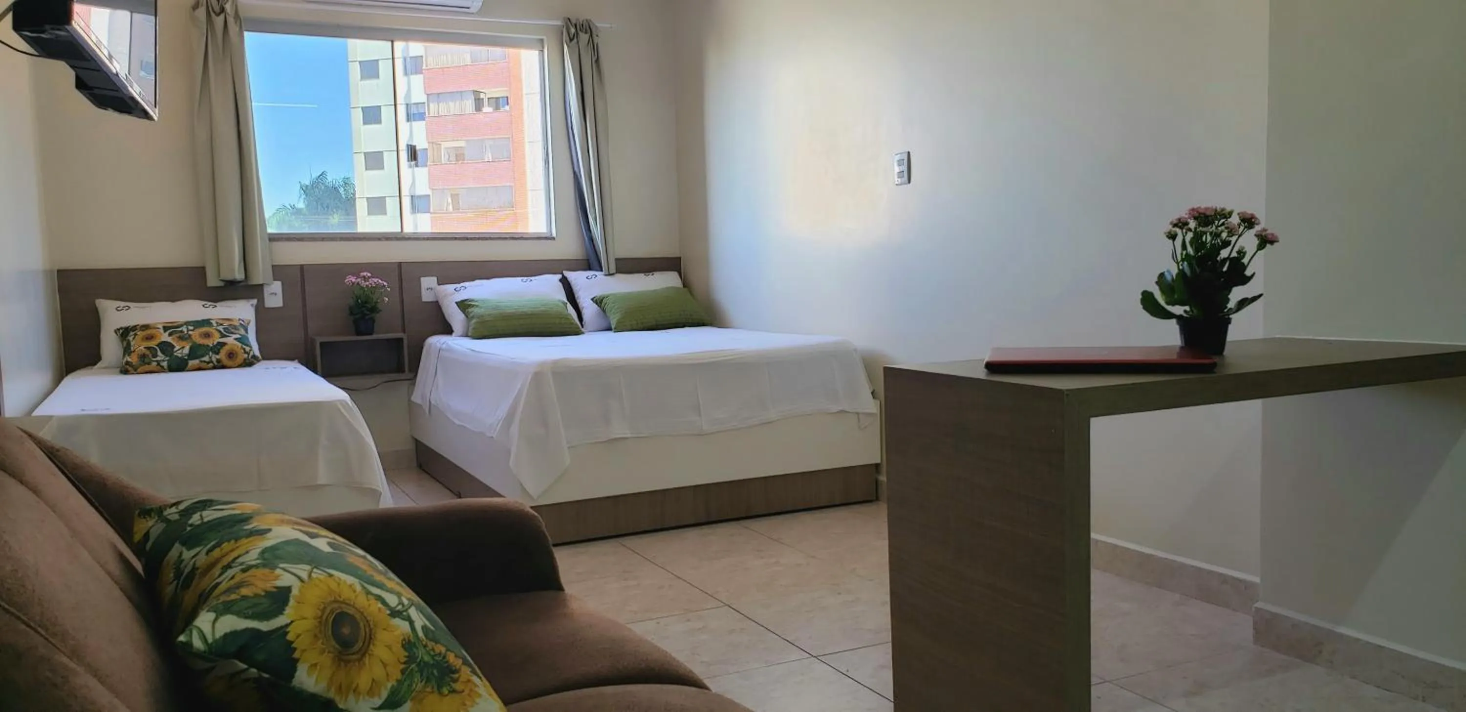 Photo of the whole room, Bed in Infinity Hotel