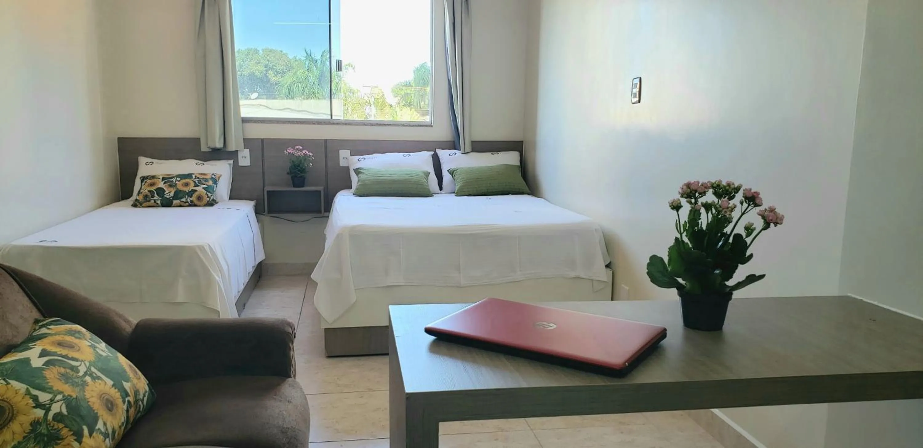 Photo of the whole room, Bed in Infinity Hotel