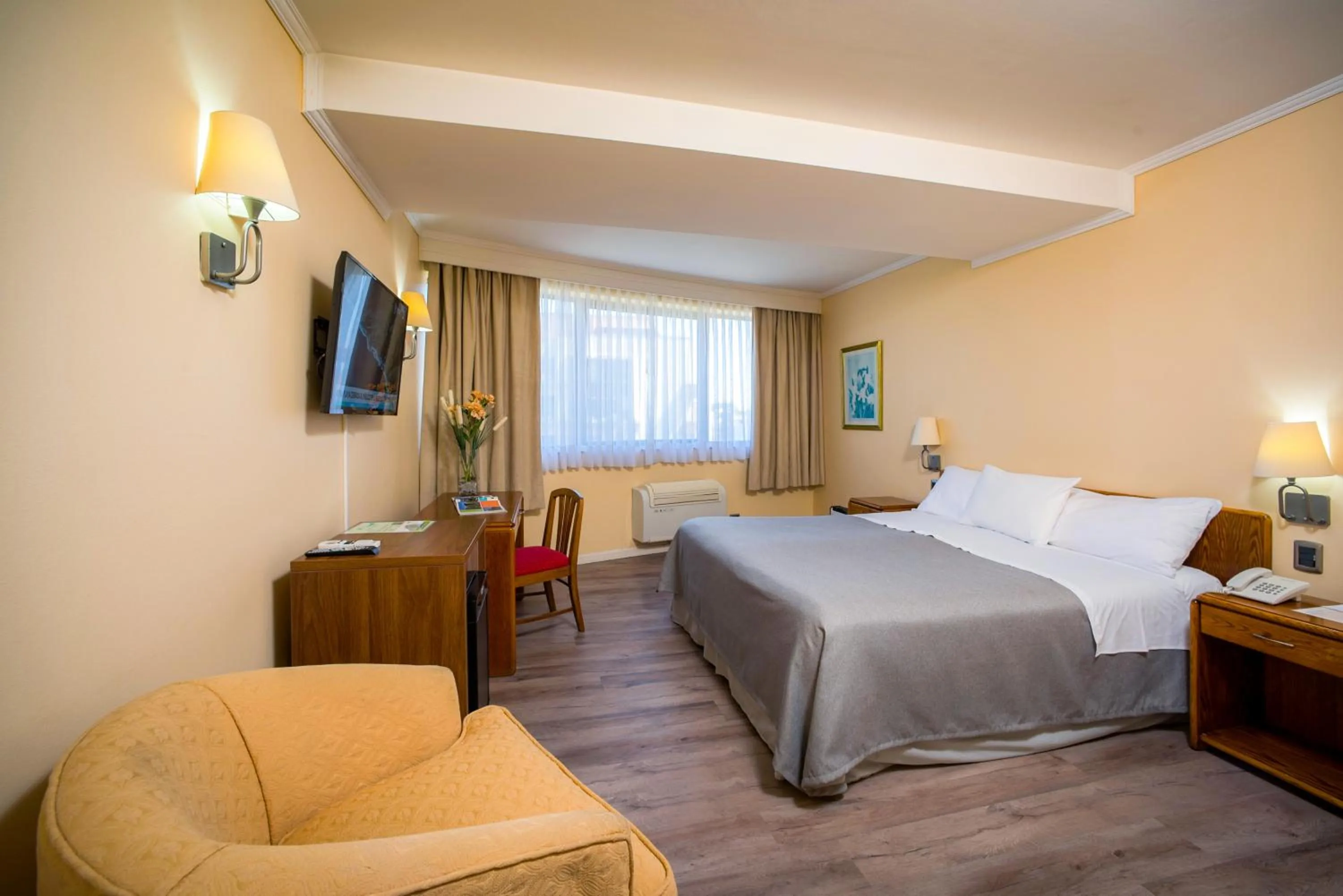 Bed in Hotel Diego de Almagro Concepción