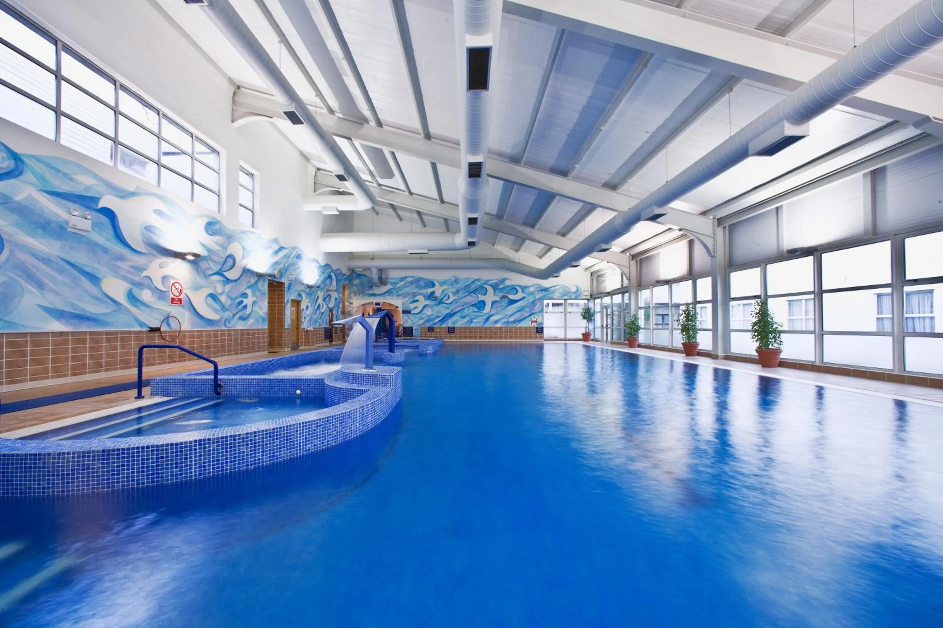 Hot Tub in Brandon House Hotel