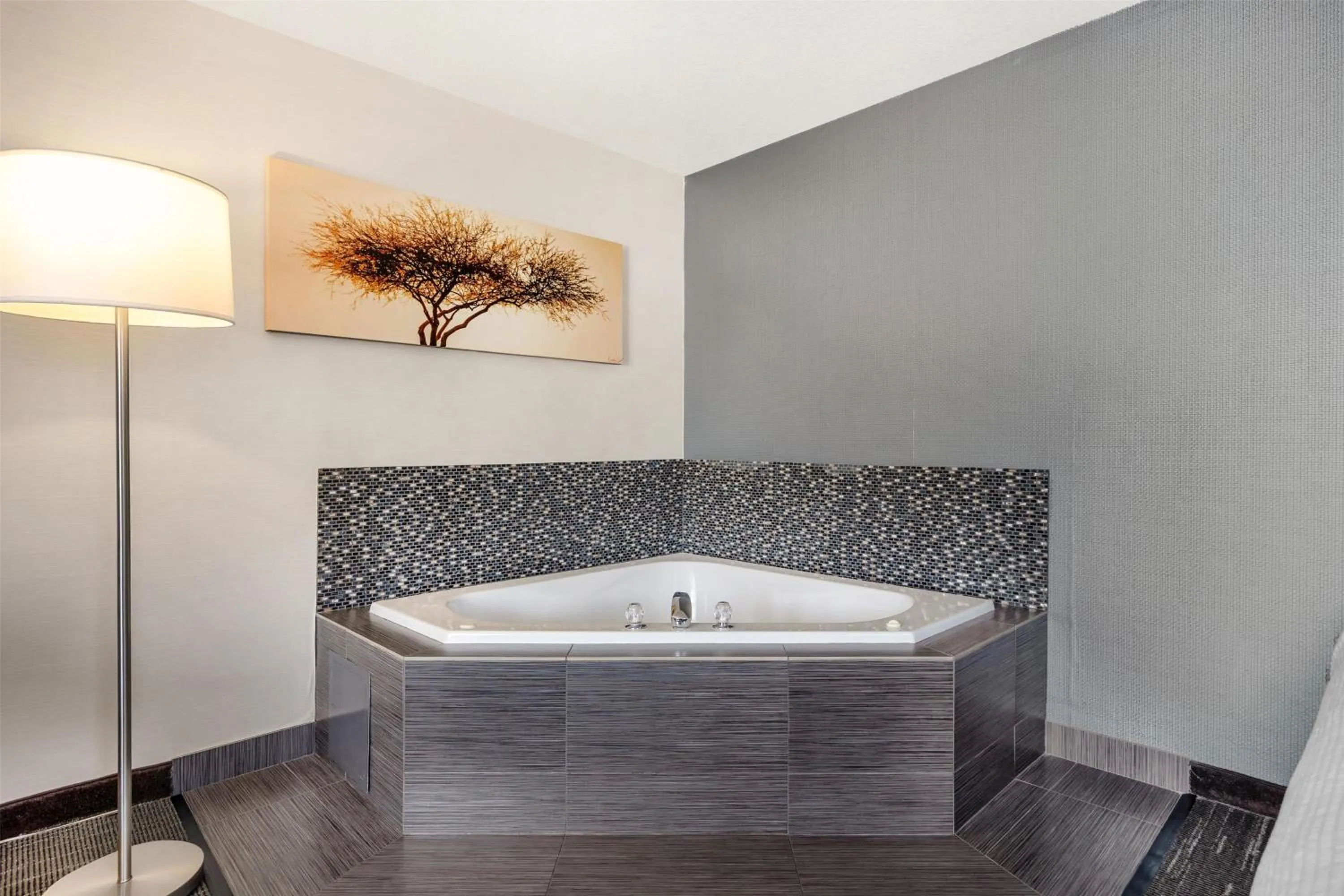 Bedroom in Best Western Plus City Center