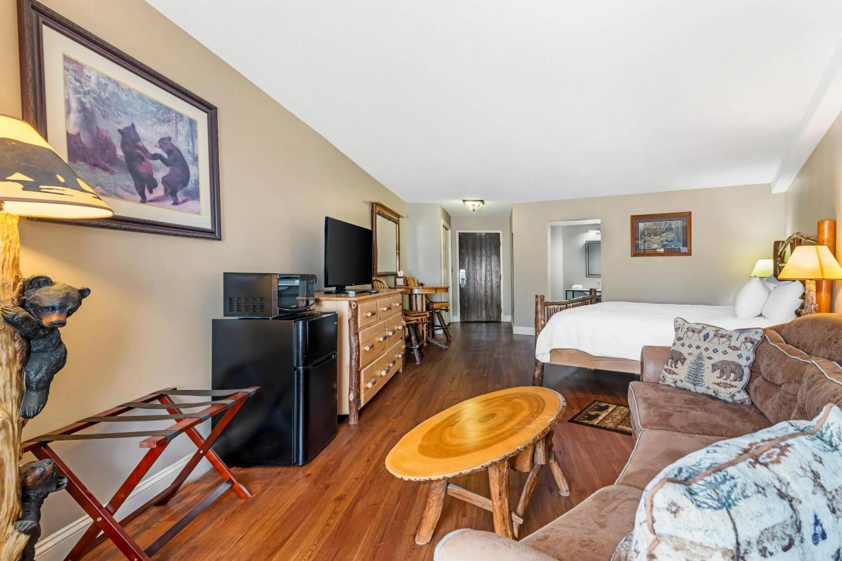 Bedroom in Black Bear Inn, an Ascend Collection Hotel