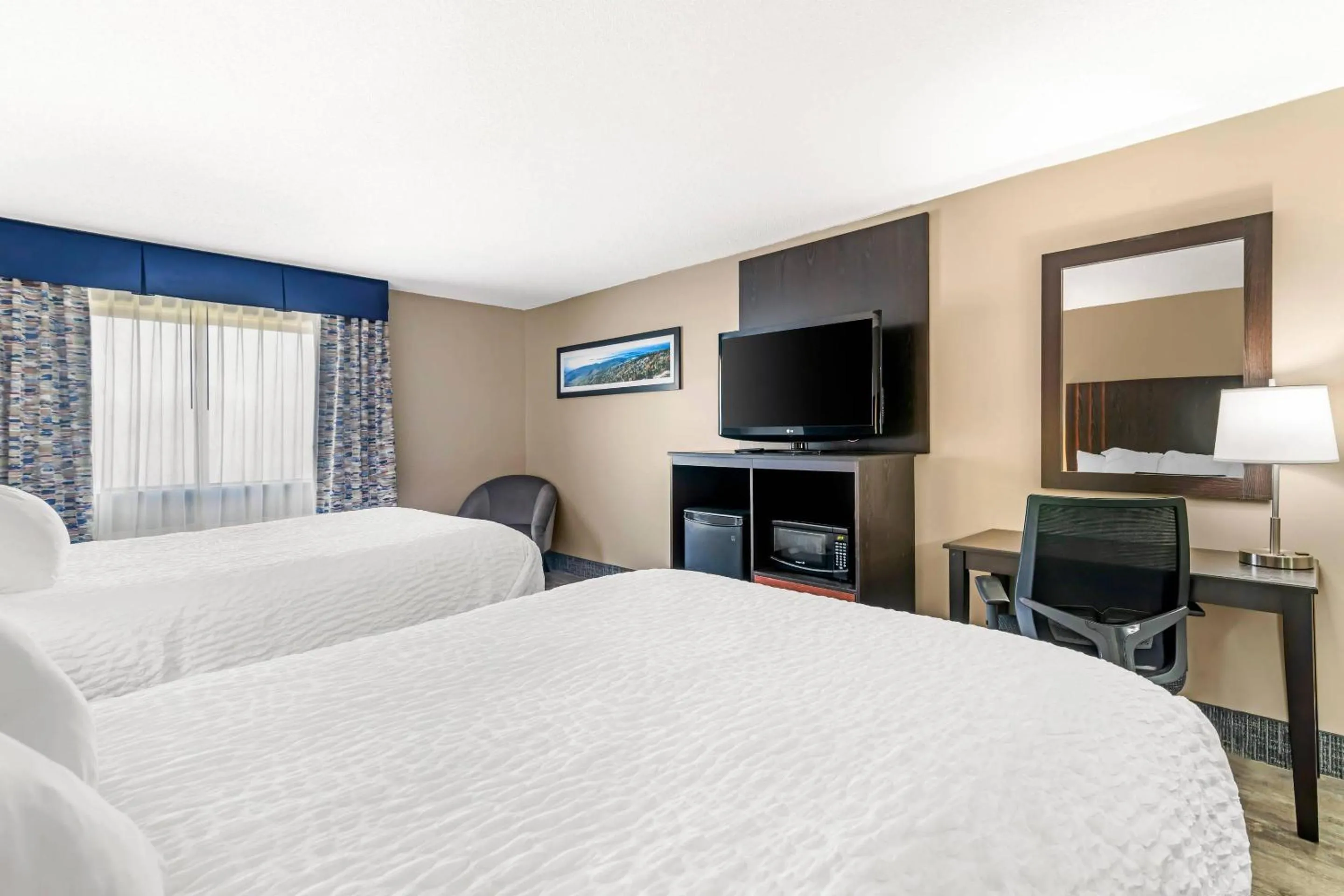 Bedroom, Bed in Black Bear Inn, an Ascend Collection Hotel