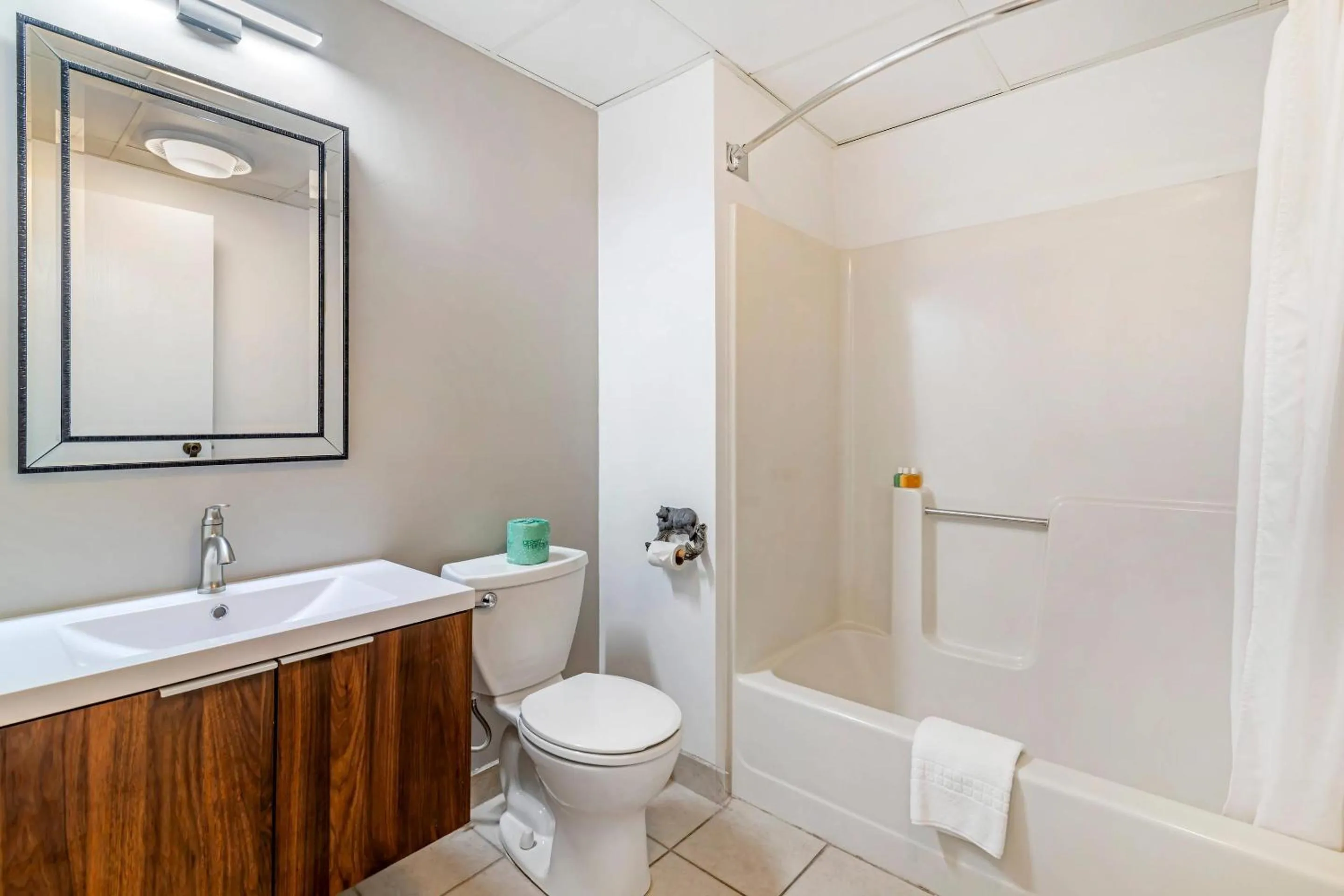 Bedroom in Black Bear Inn, an Ascend Collection Hotel