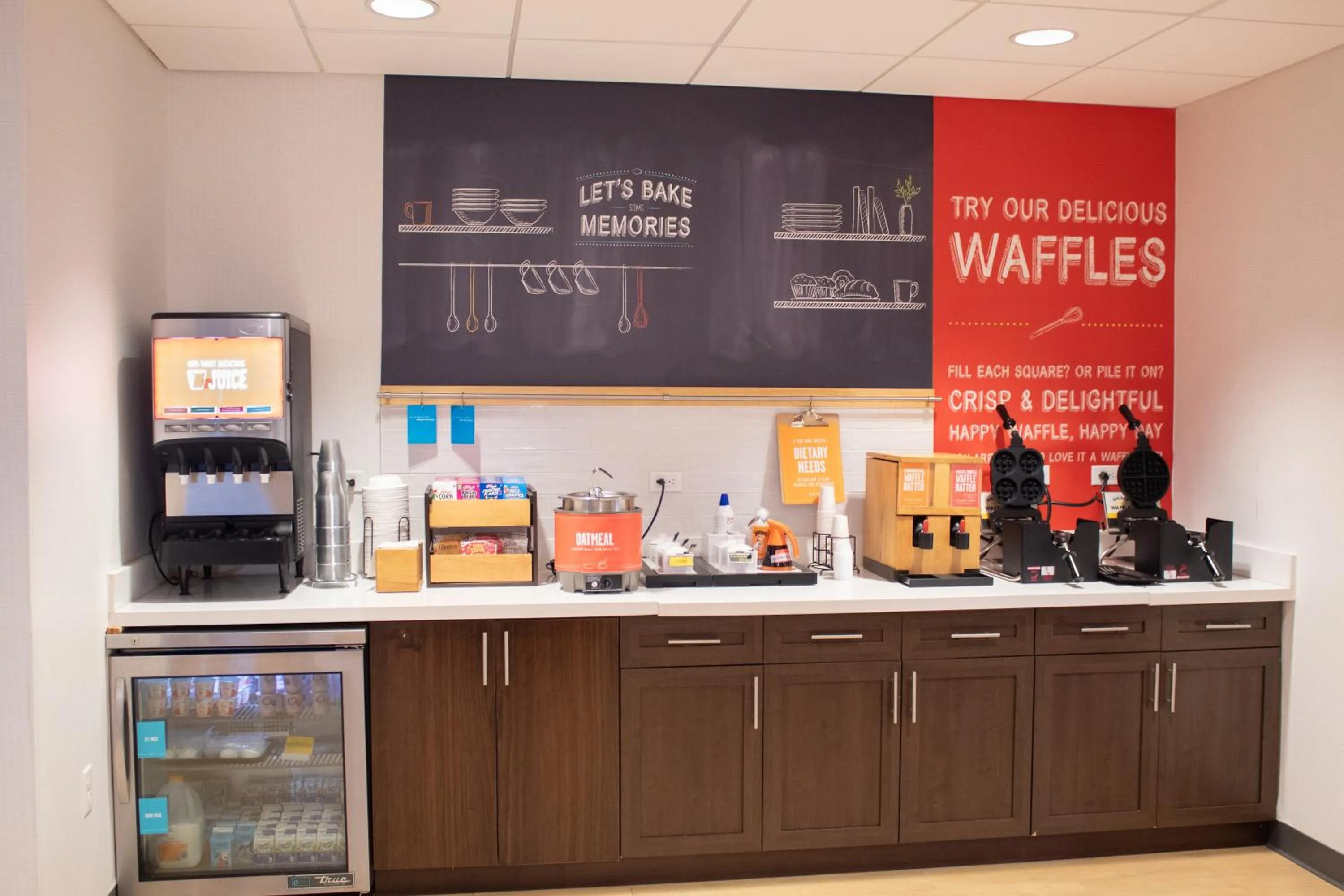 Breakfast in Hampton Inn & Suites Big Rapids, Mi