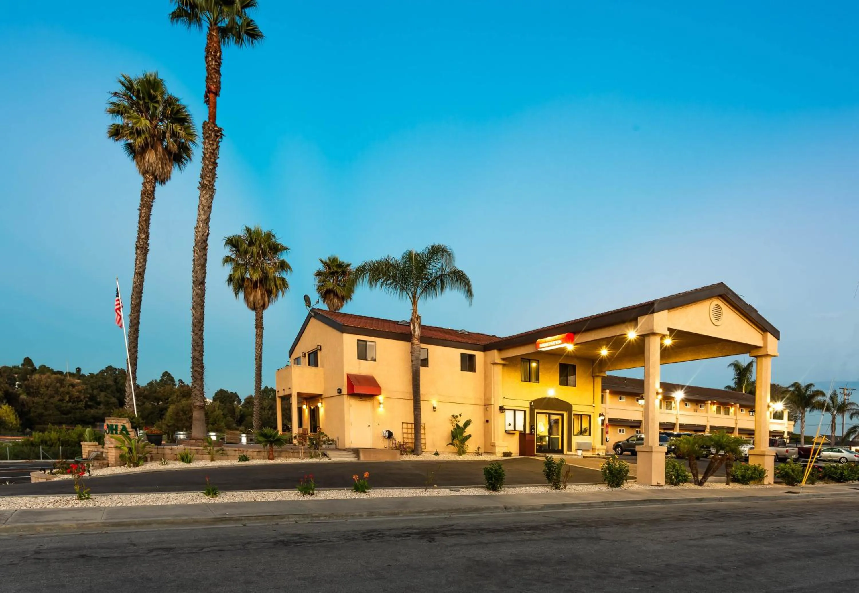 Property building in Aloha Inn