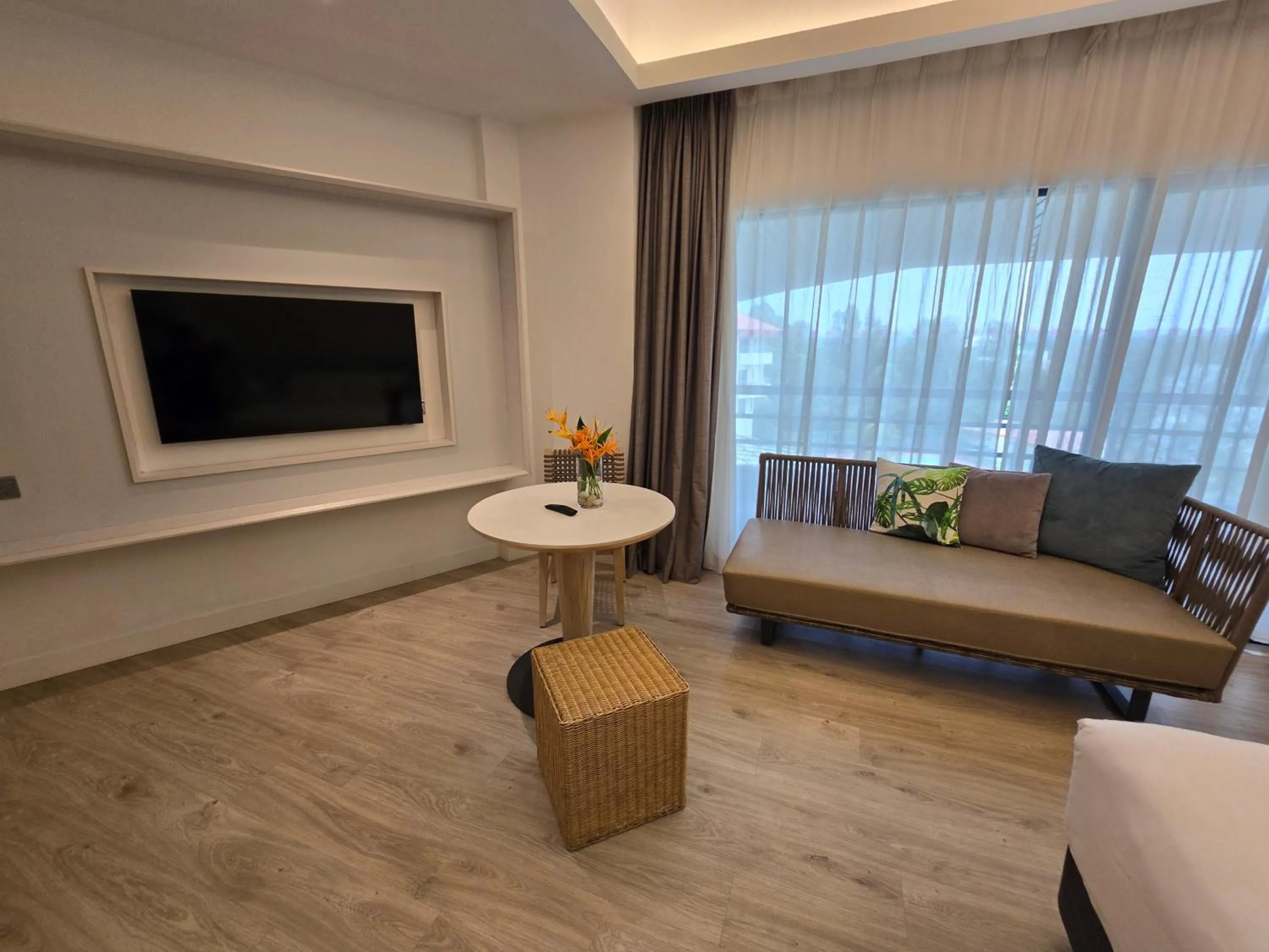 Seating area in Swiss-Grand Beach Resort Kuantan