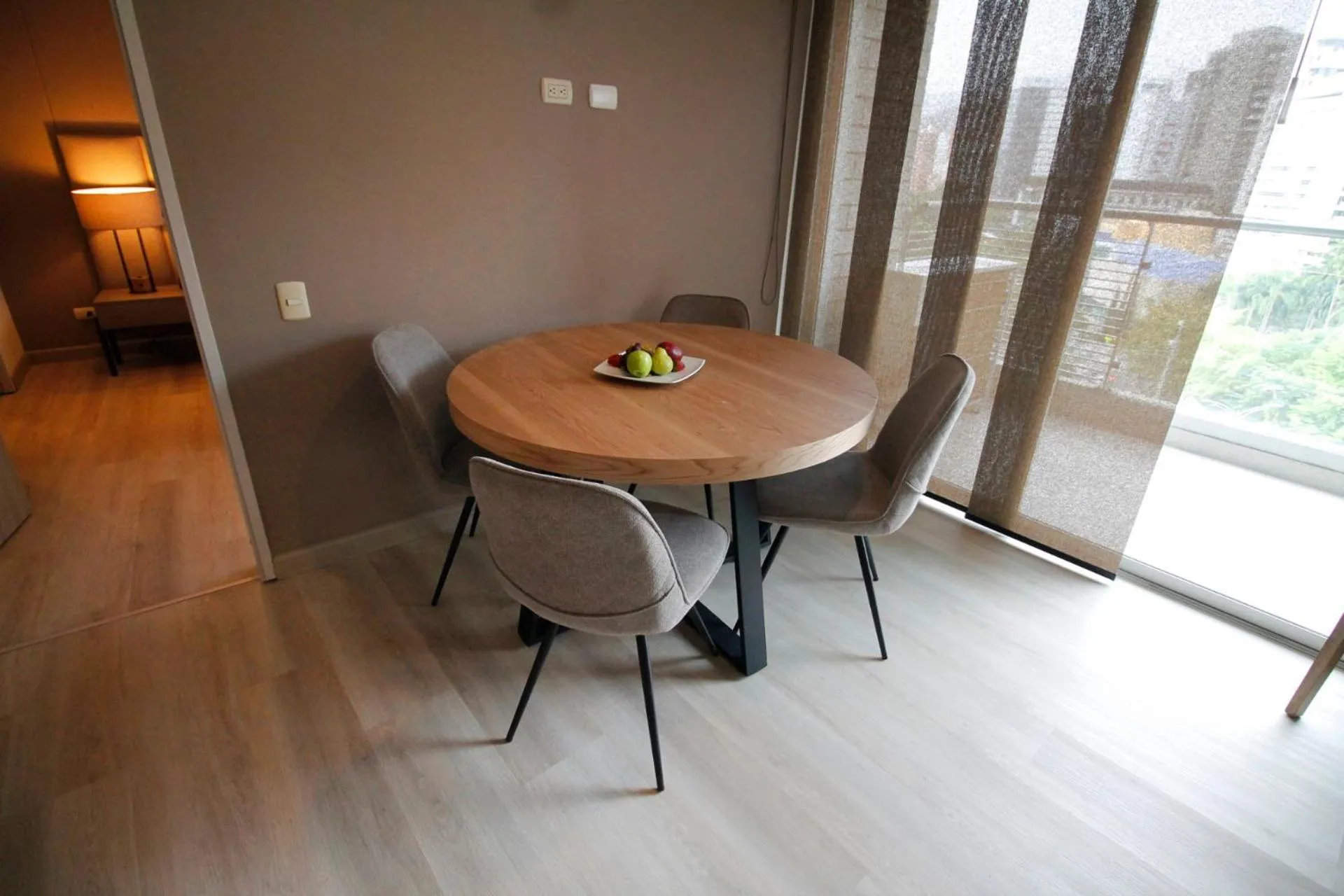 Dining area in Estelar Apartamentos Medellin