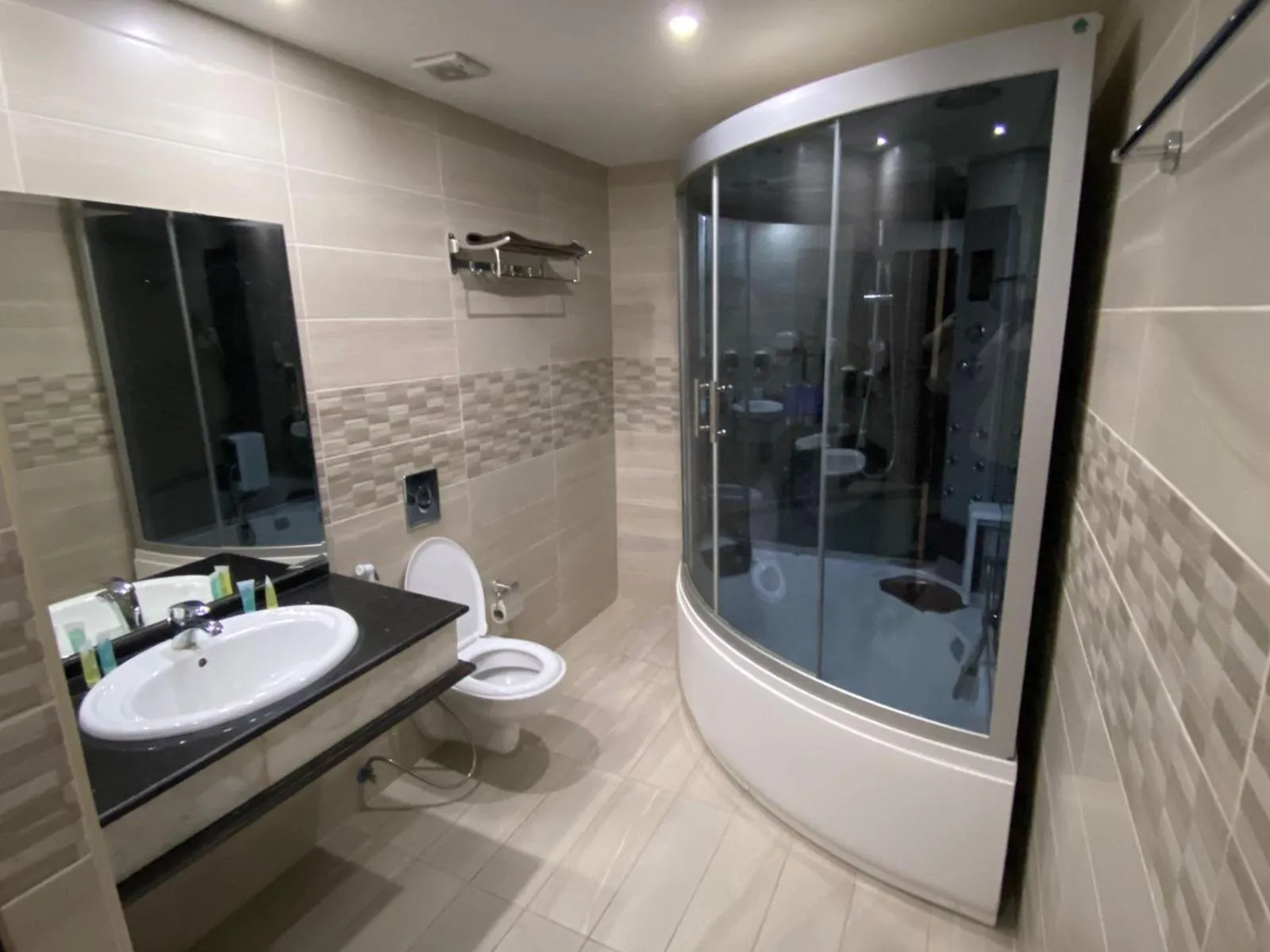 Toilet in Sunset Hotel