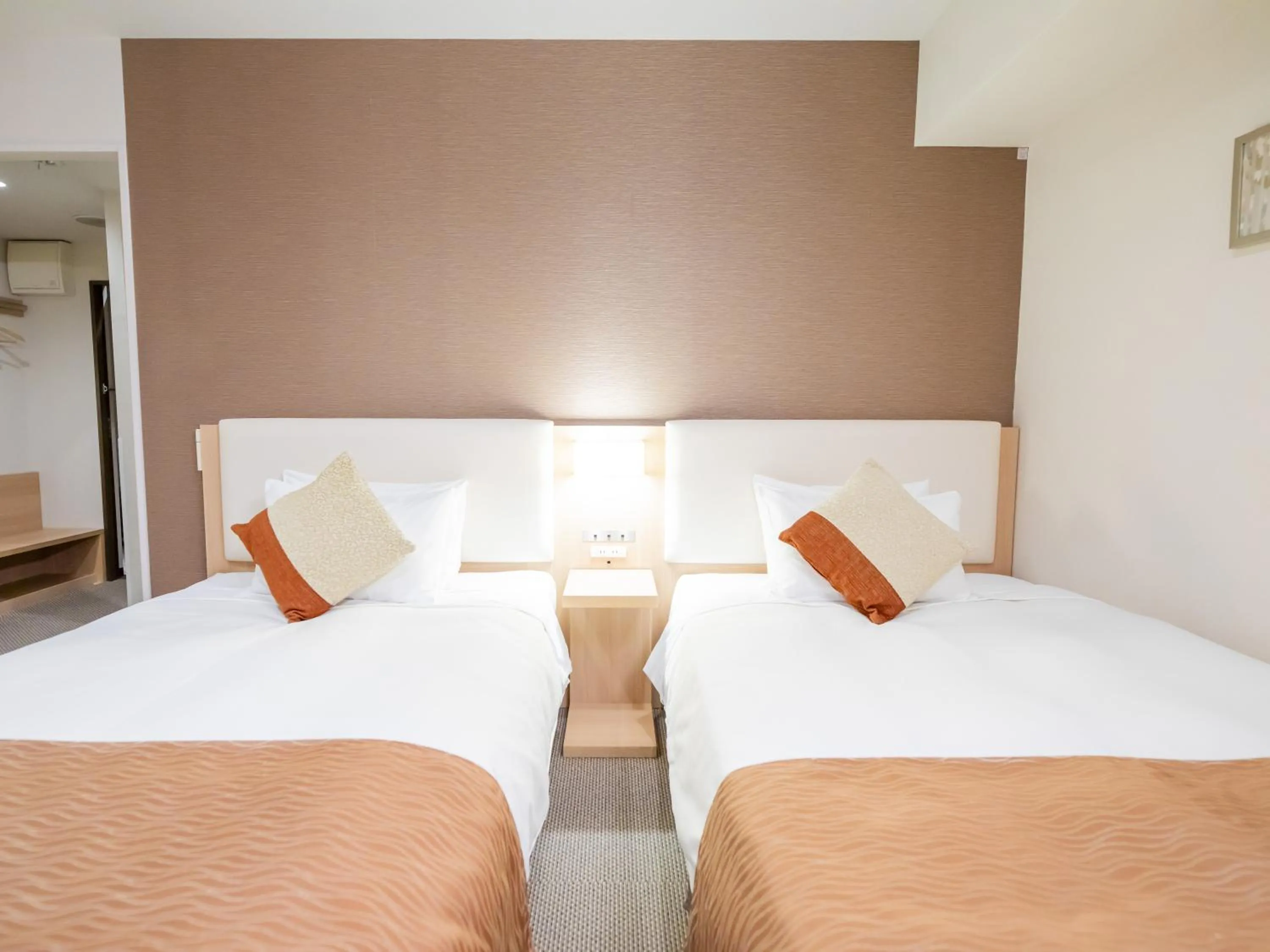 Photo of the whole room, Bed in Tokyu Stay Nihonbashi
