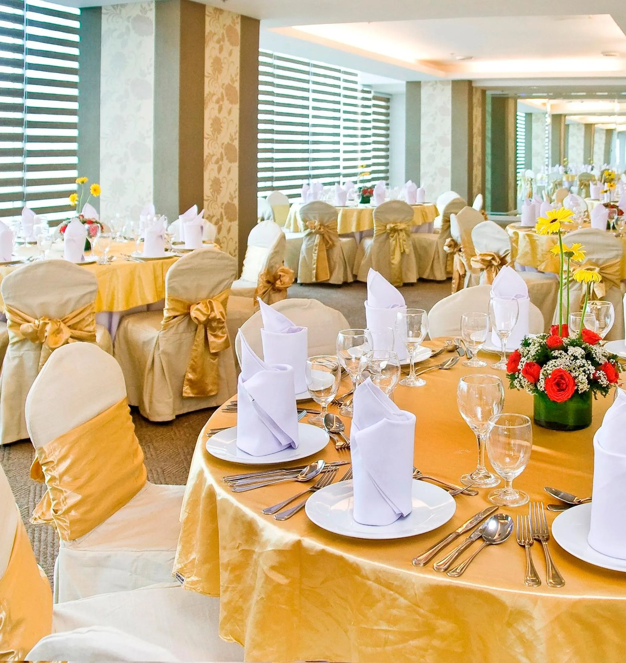Banquet/Function facilities in St Giles Hotel Makati
