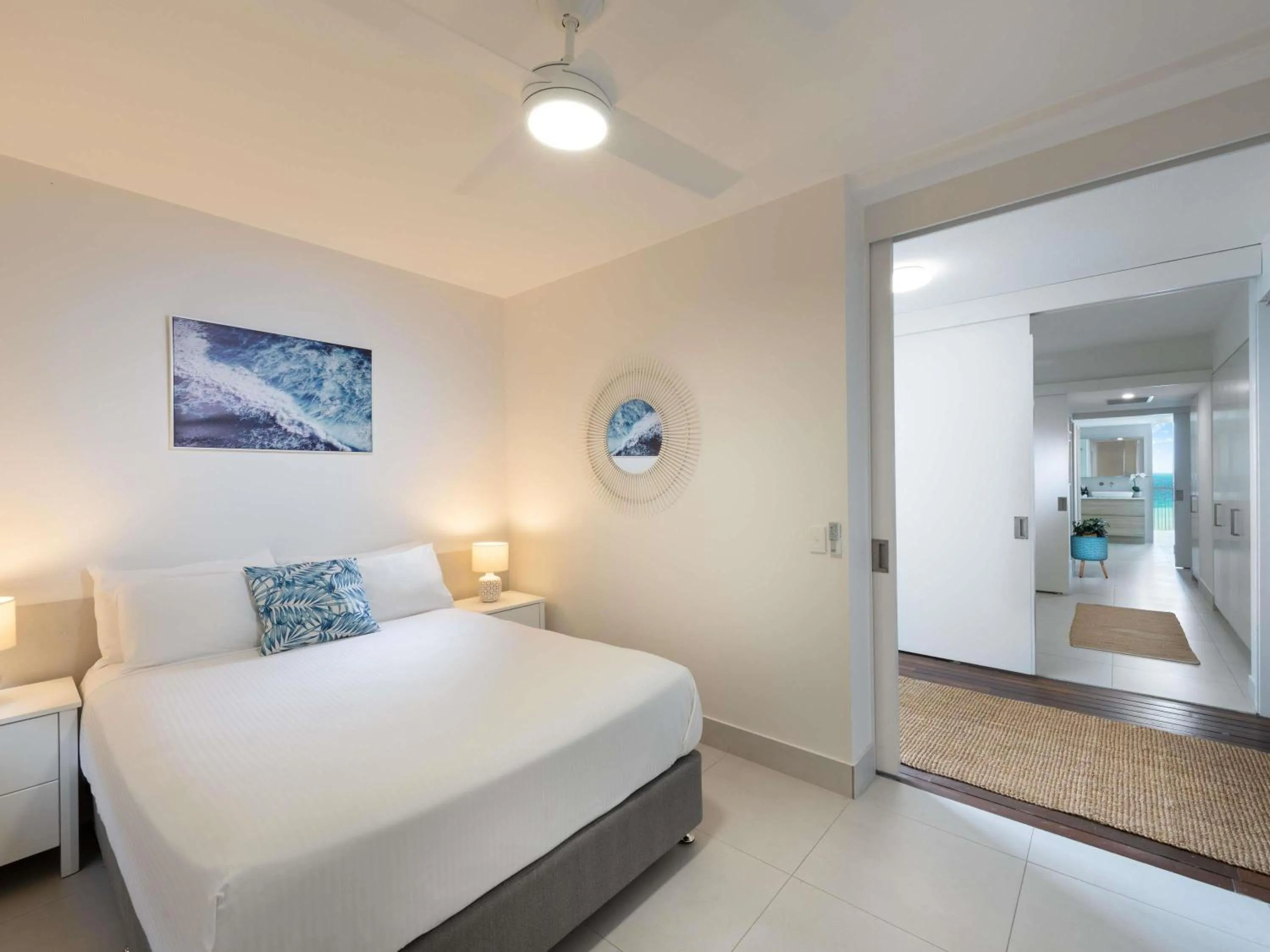 Bedroom, Bed in Grand Mercure Apartments Magnetic Island